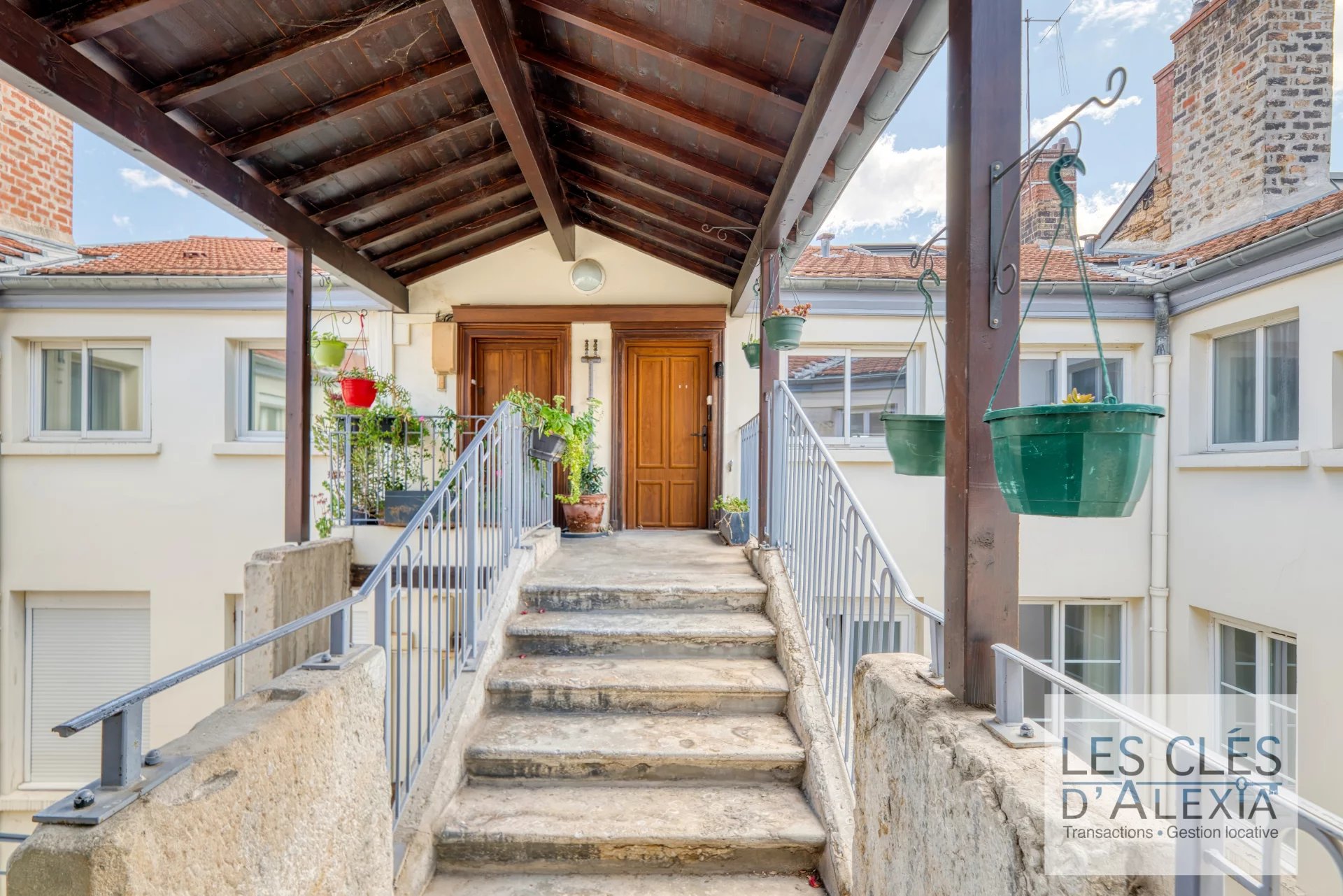 Agence immobilière de 