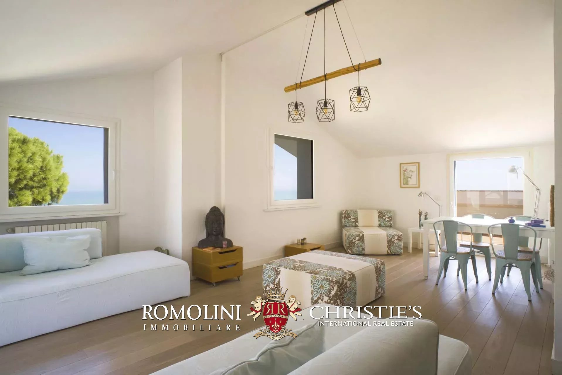 6 Bedroom Villa/Townhouse's Image 67