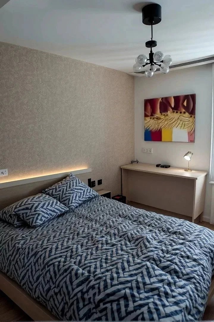 Chambre avec placard ou petit balcon