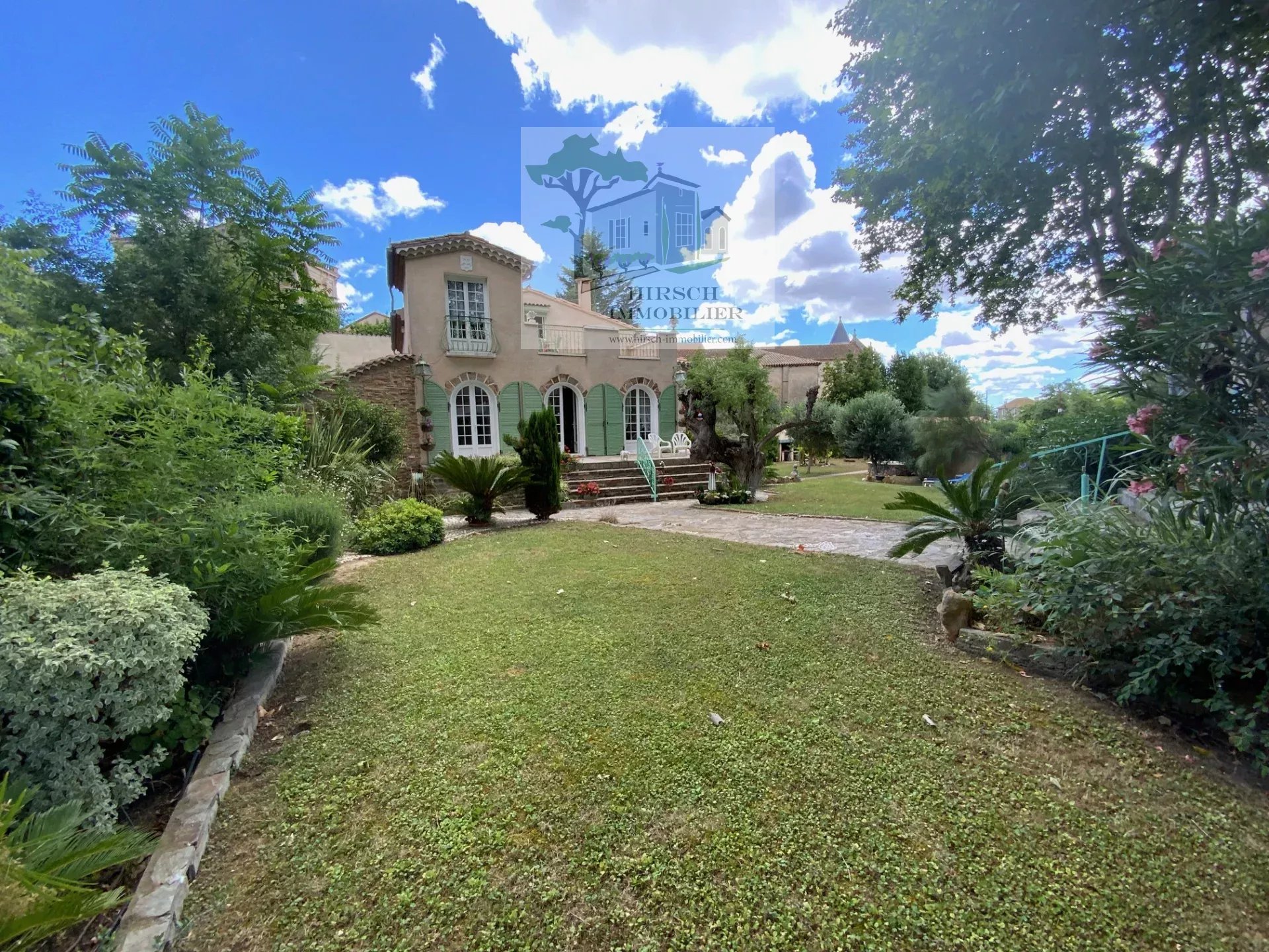 Agence immobilière de 