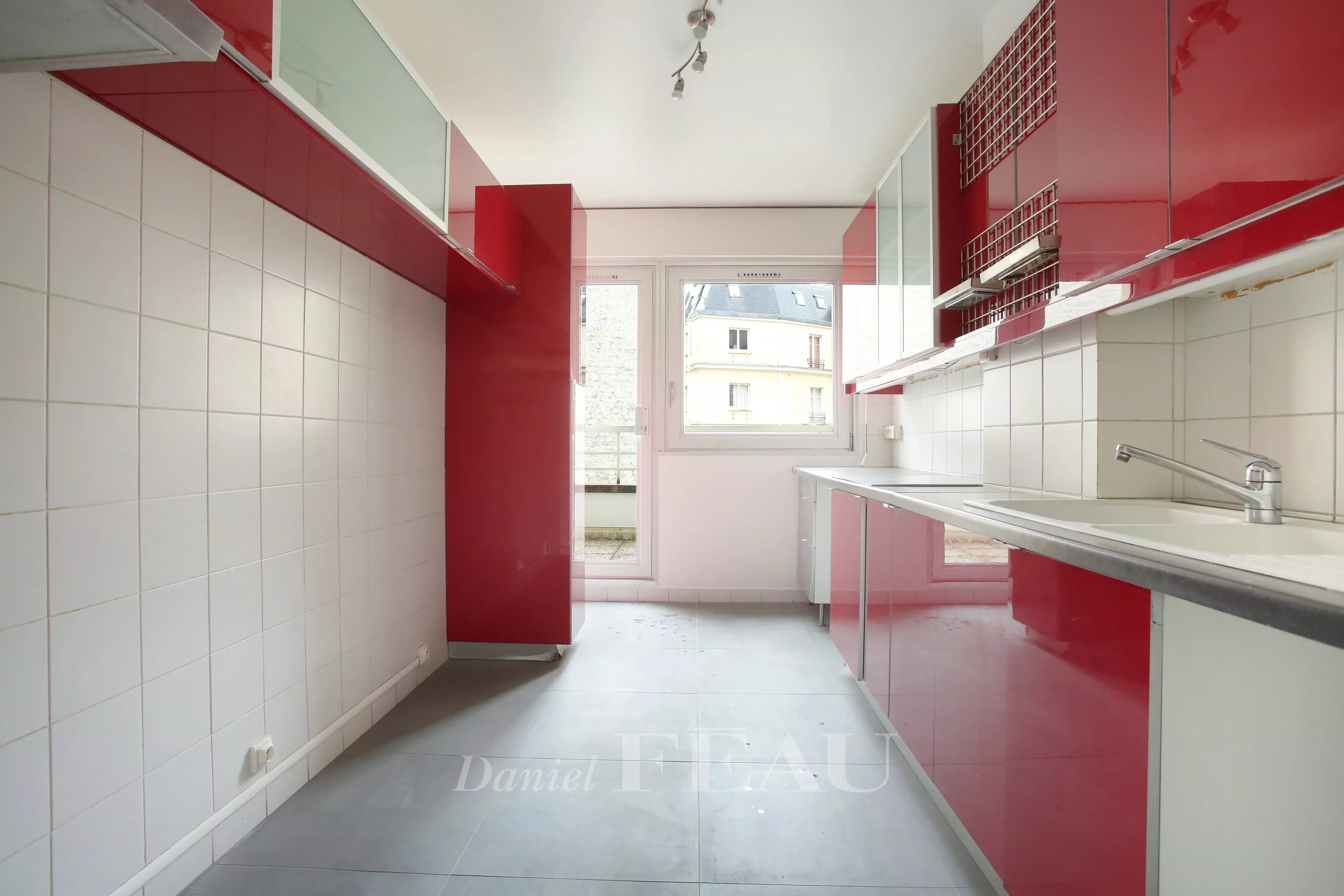 Hallway Tile