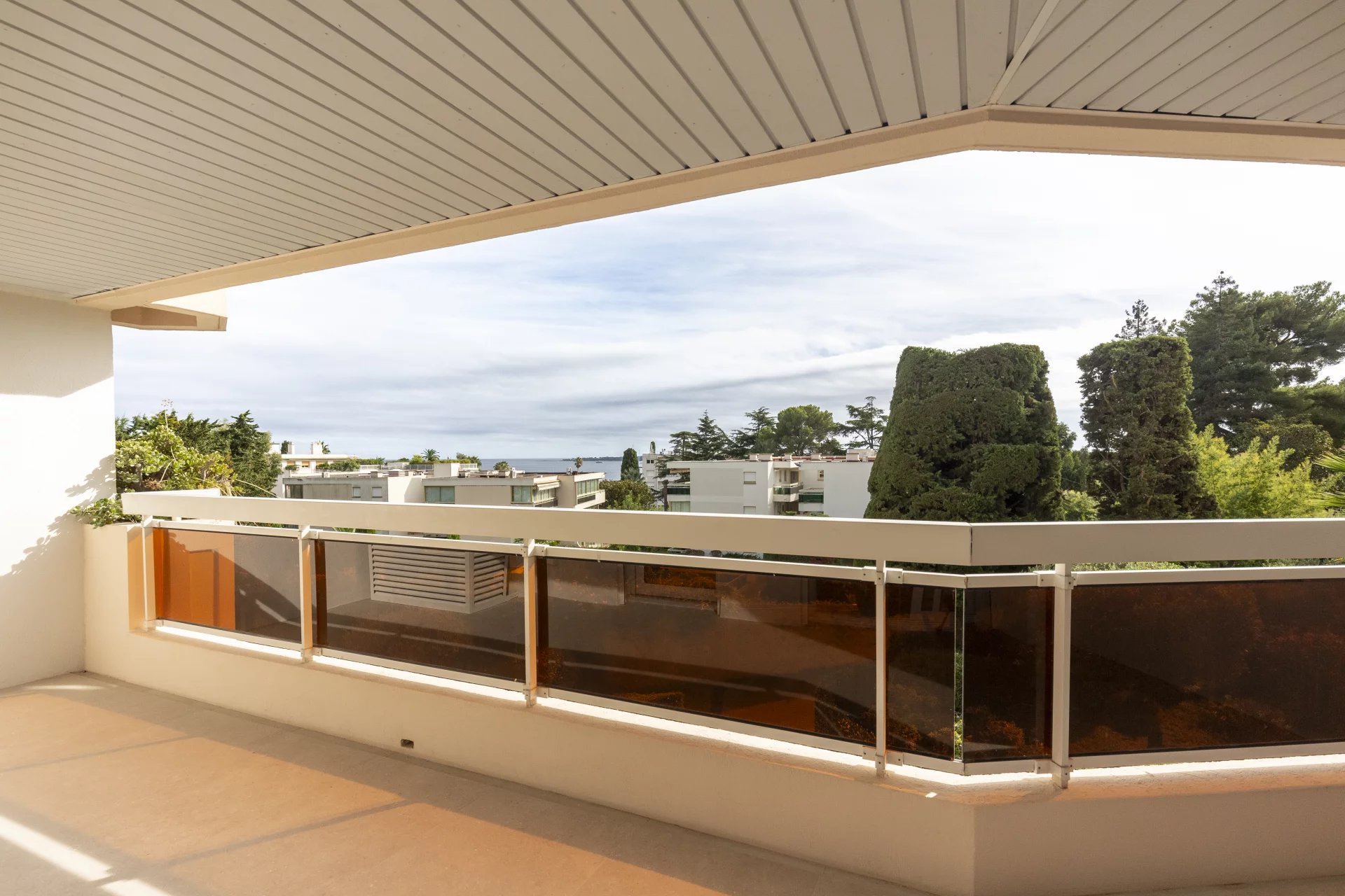  Image of Apartment - 3 Bedrooms - 3 Bathrooms for Sale in Alpes-Maritimes-Cannes-France, Image 26