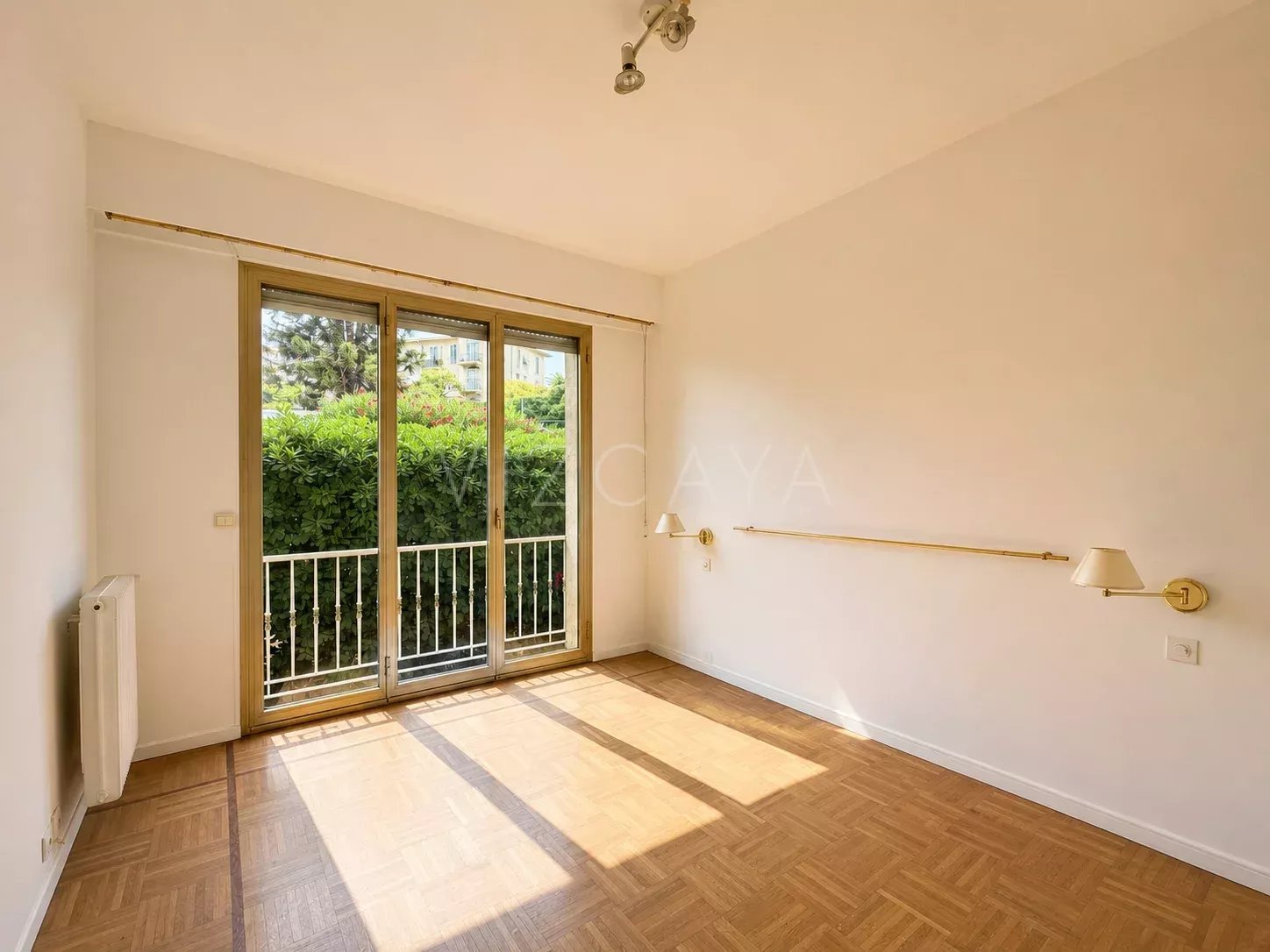 NICE LE PORT stunning 2 bedrooms a few meters from the sea