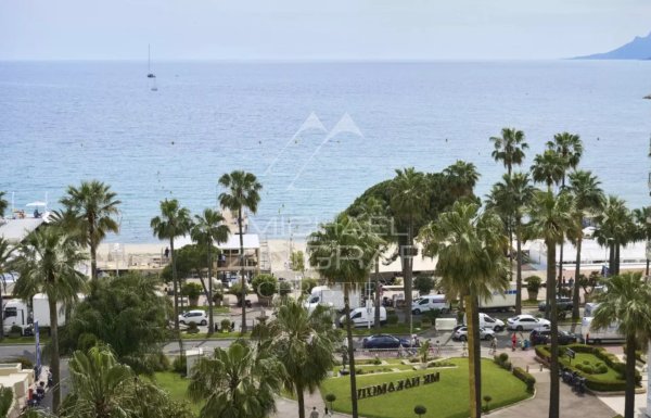 Luxury Apartment Cannes Croisette Sea View | Grand Hôtel Investment — photo 1