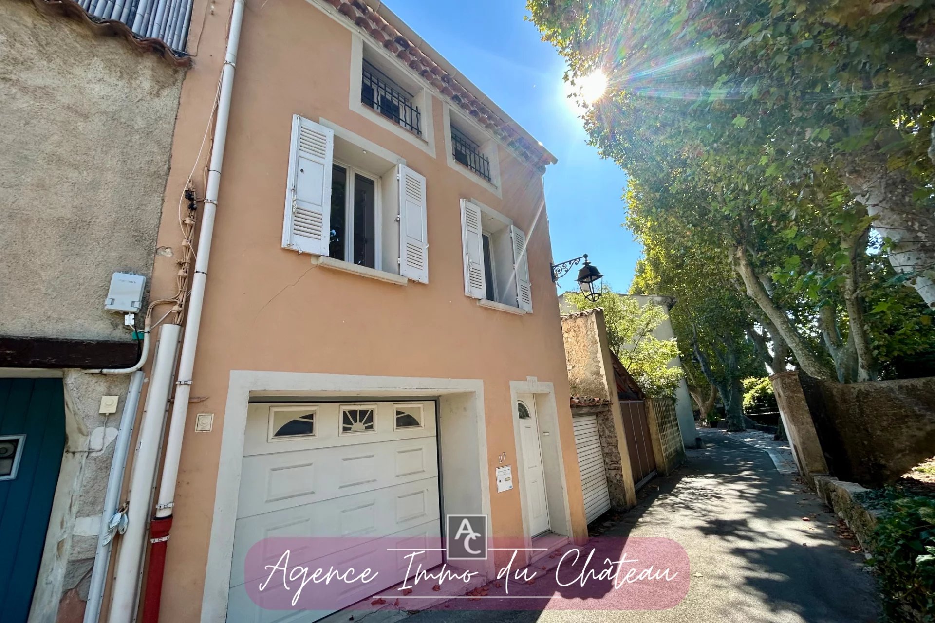 Agence immobilière de 