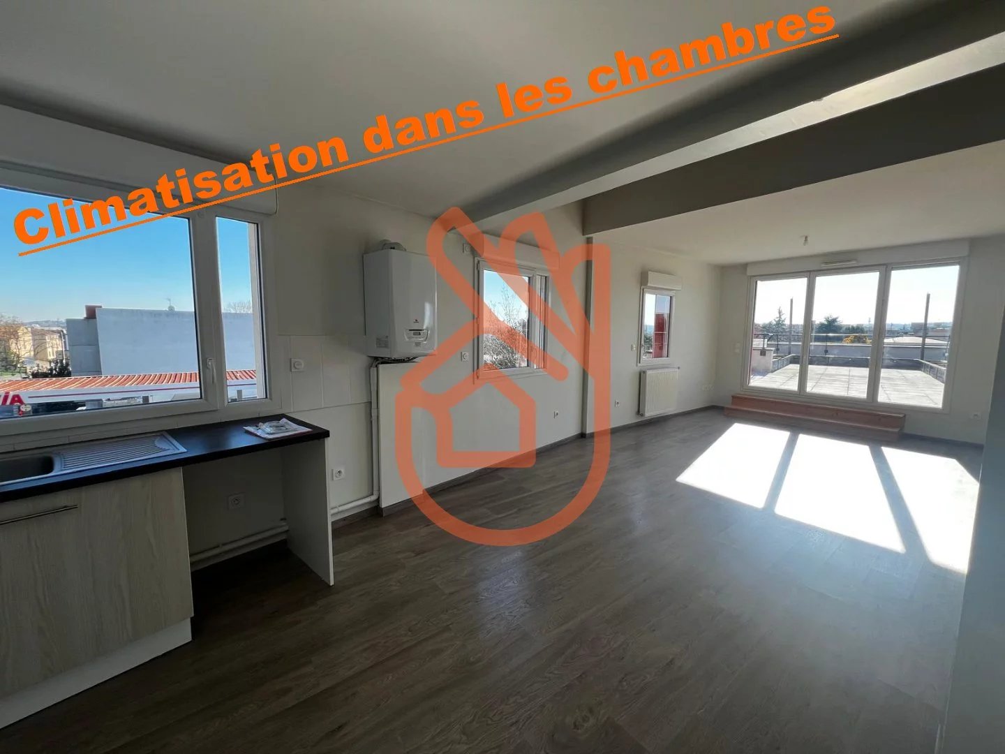 Quartier Place de l'Ormeau T3 DUPLEX 81,43 m² Terrasse 40 m² Blacon 2 Parkings en sous-sol