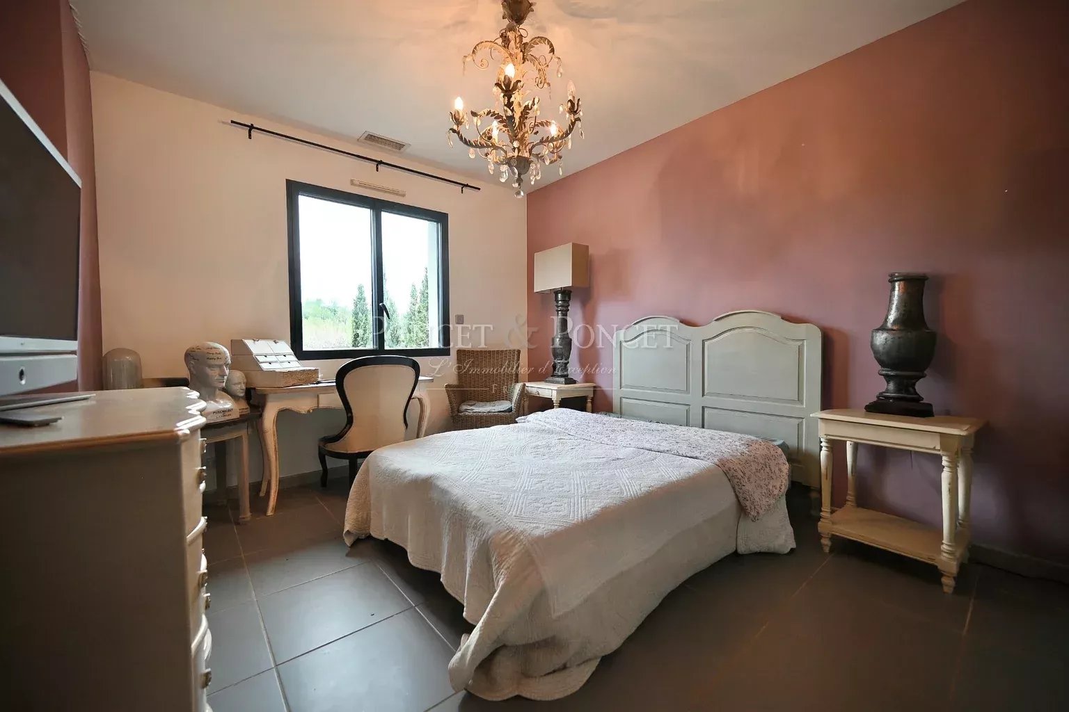 5 Bedroom Villa/Townhouse's Image 11