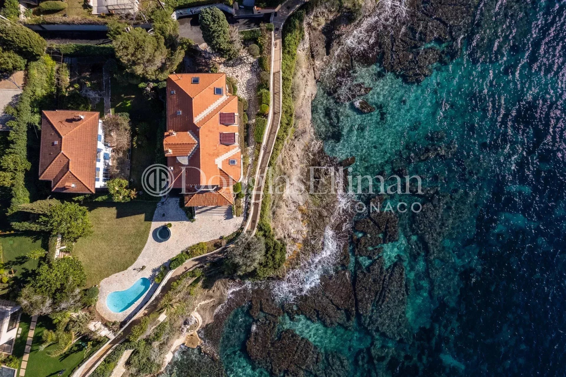 CAP D’AIL – Seaside villa - Picture n°2