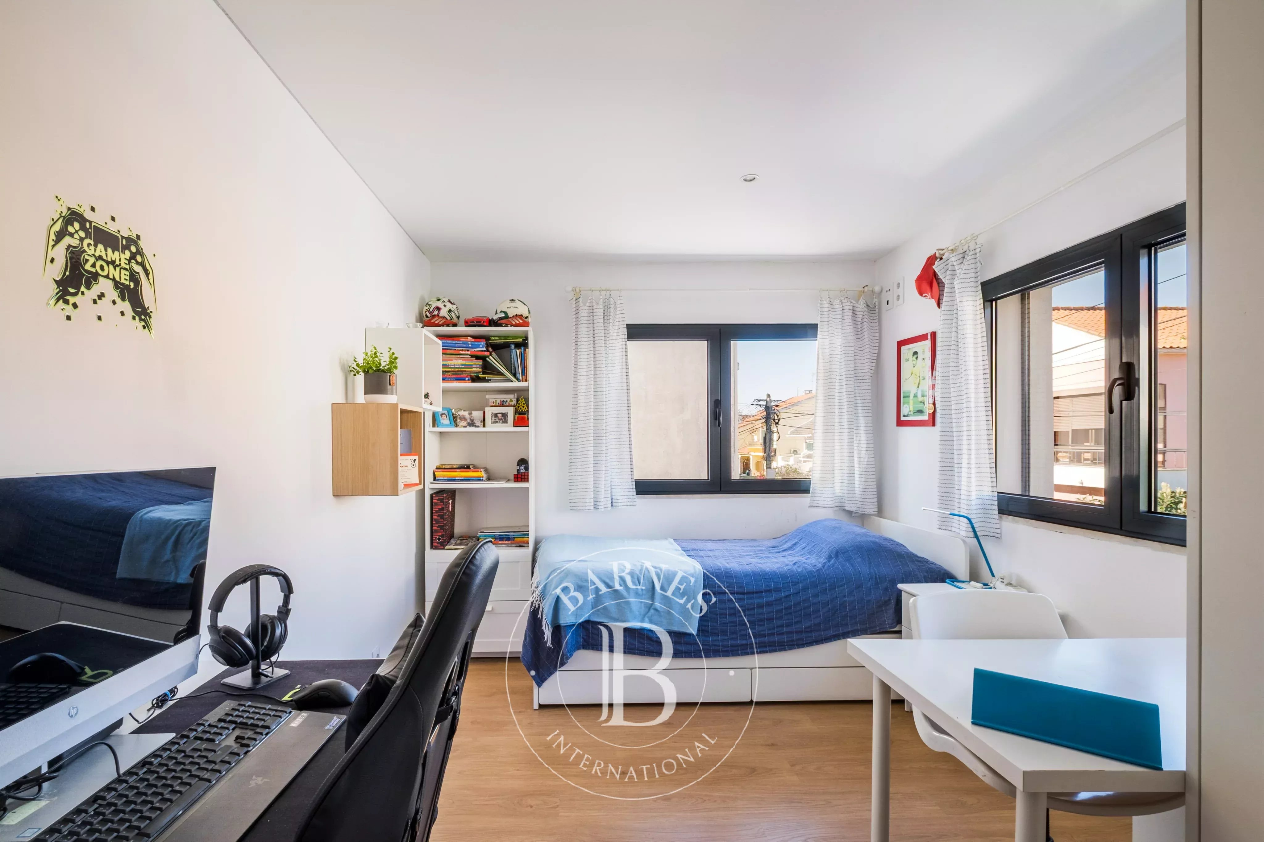 Moradia familiar Moradia familiar