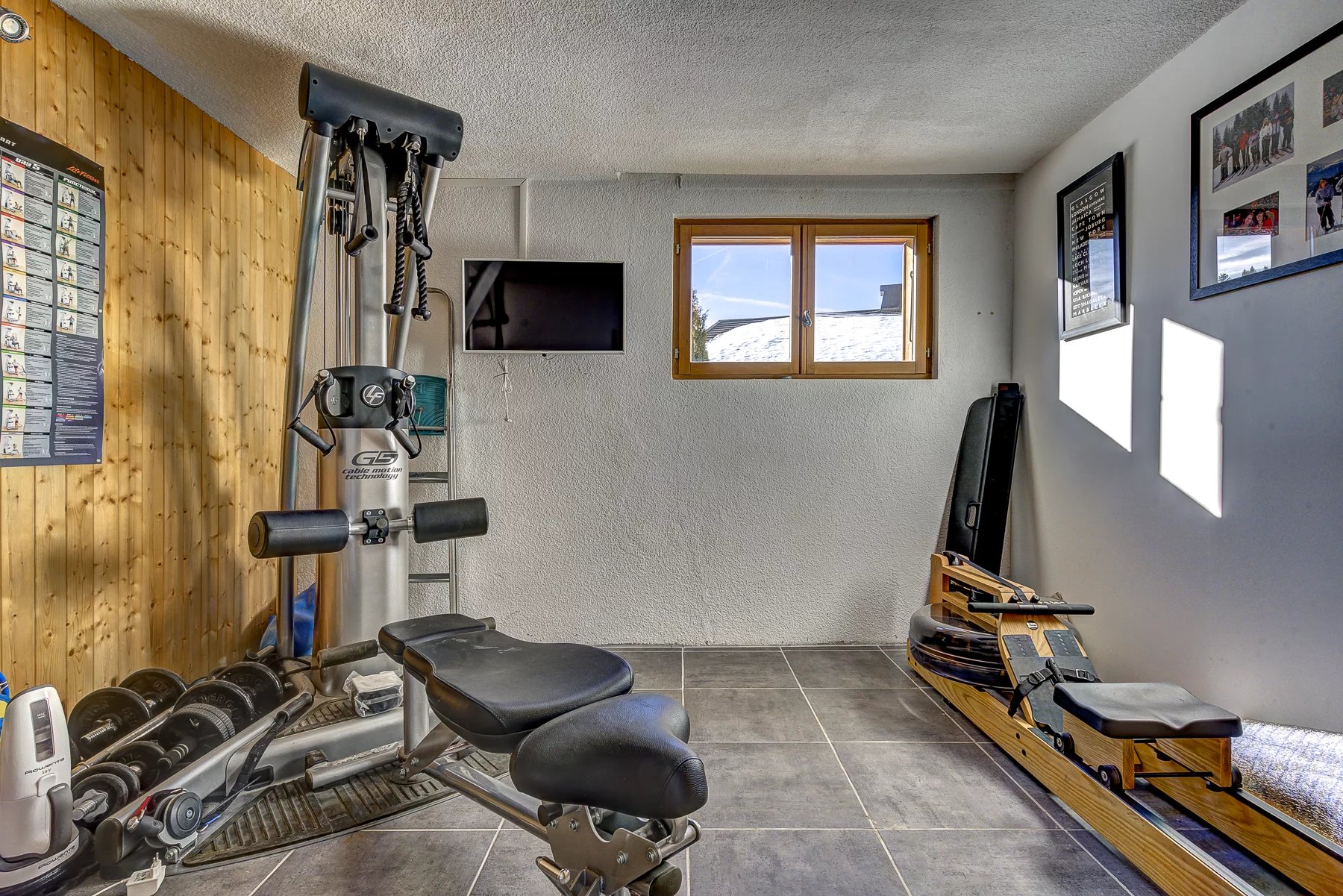 Photo of LES GETS - 5 bedroom chalet in Les Gets