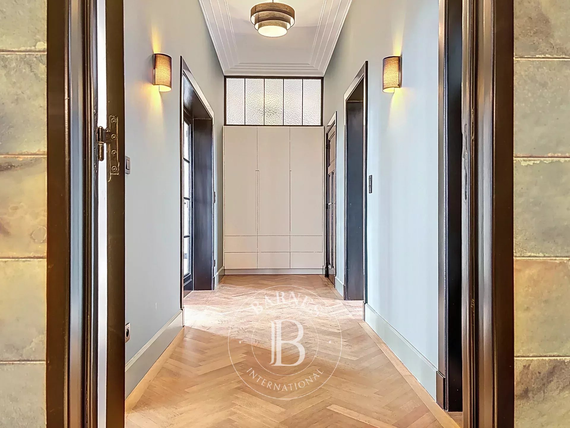 Luxueus Appartement met uitzicht - 2/3 slaapkamers gerenoveerd