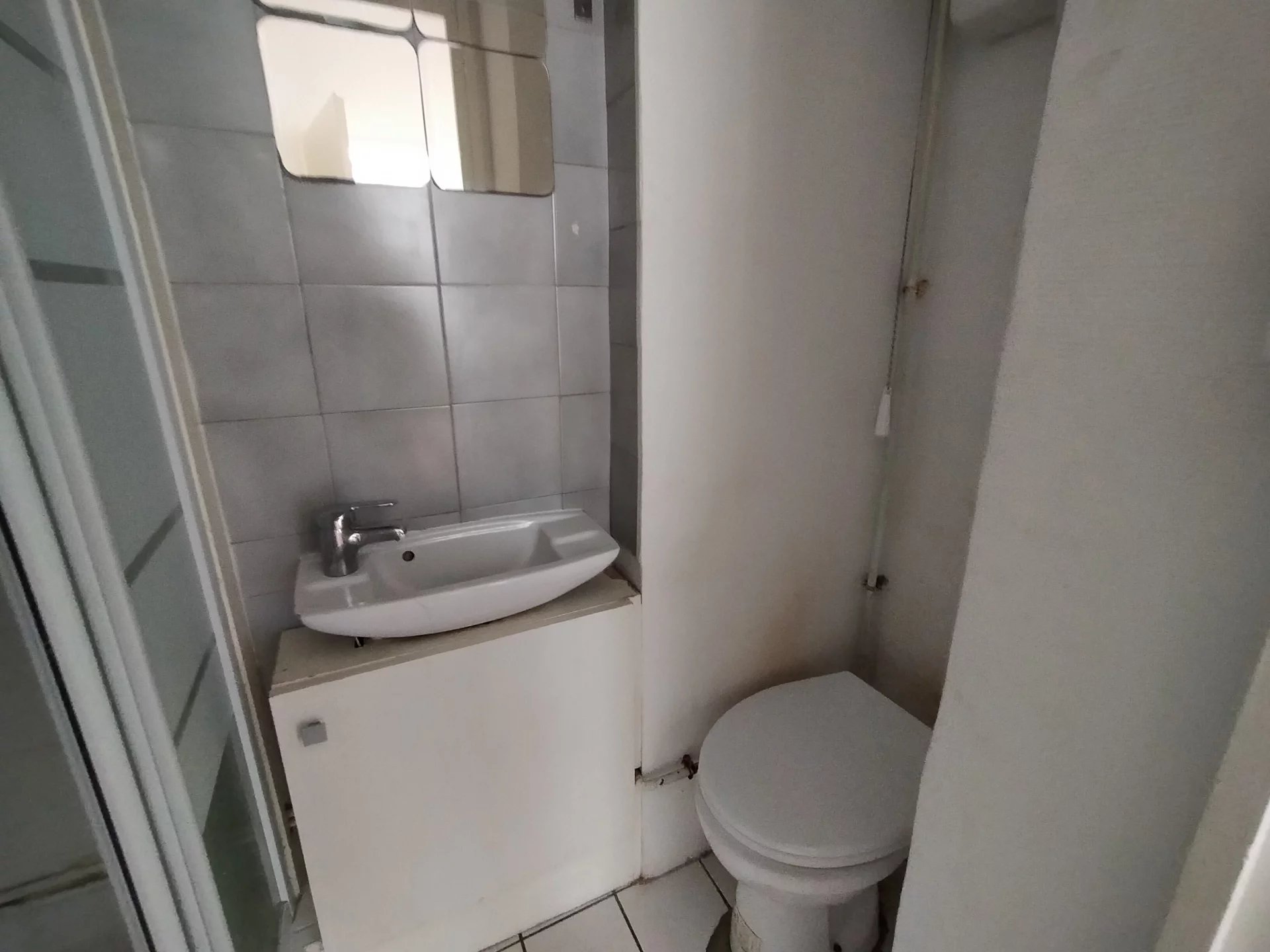 84827903 Location Lyon 7ème