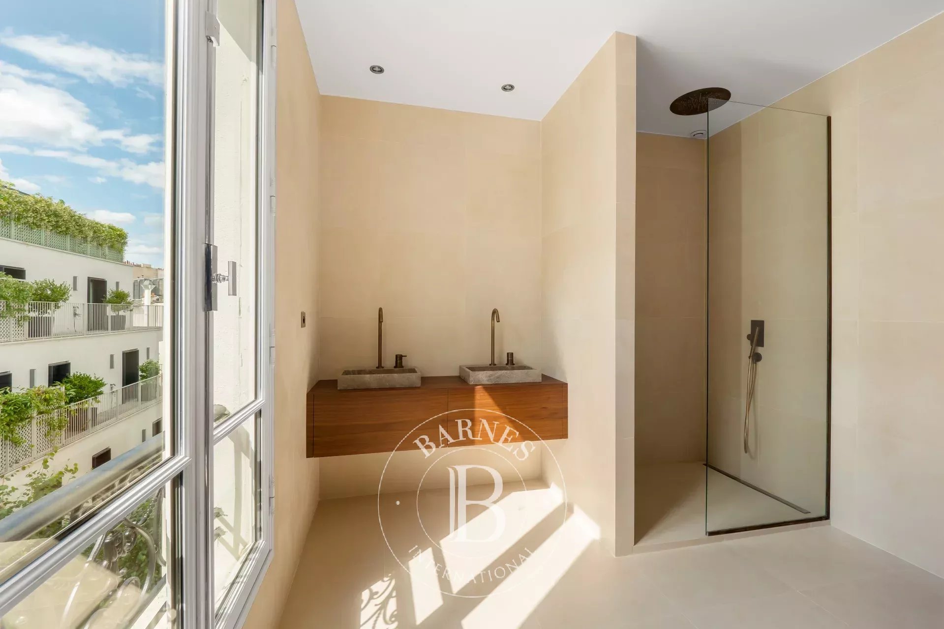 Daire Paris 7ème - picture 14