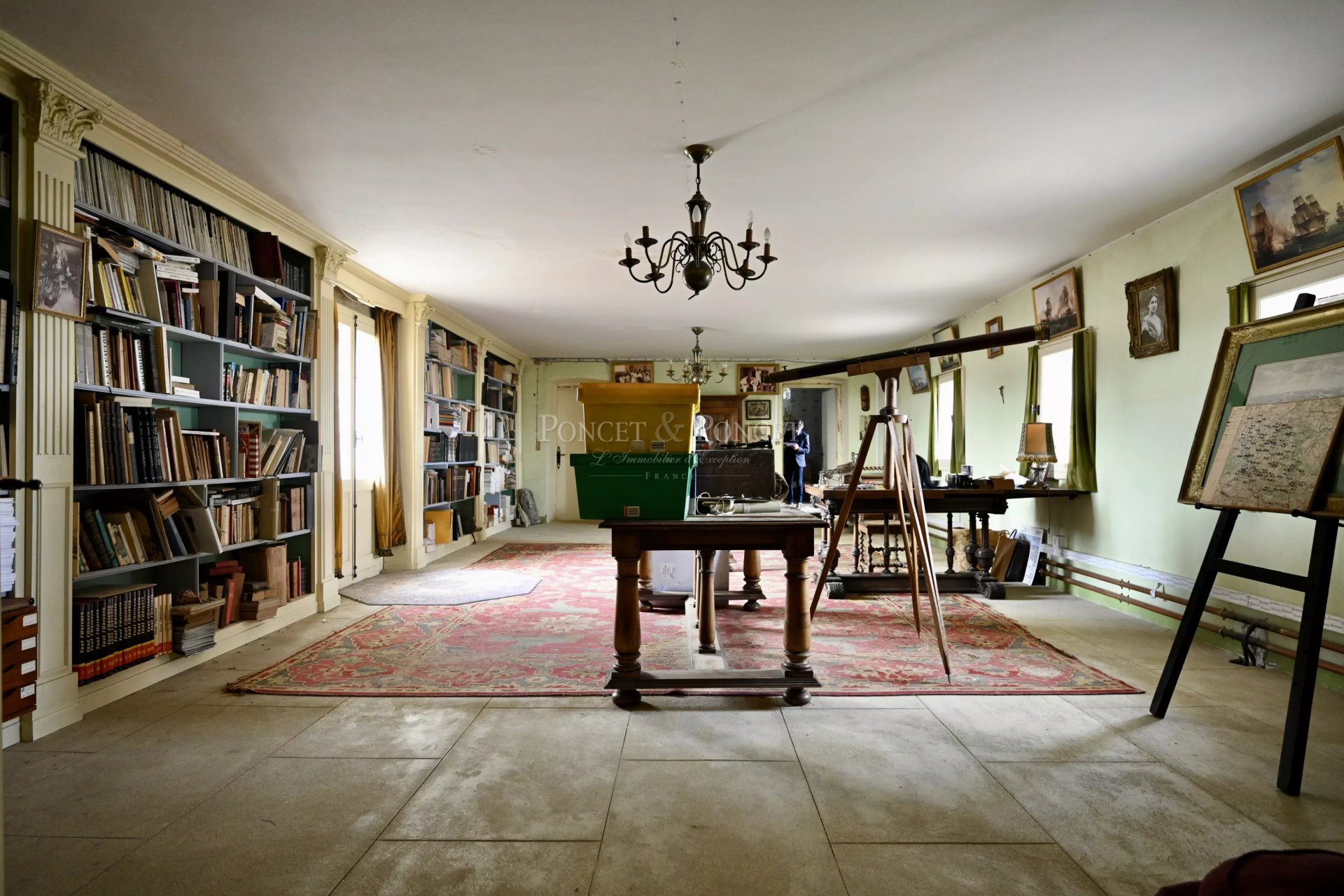 7 Bedroom Chateau's Image 18