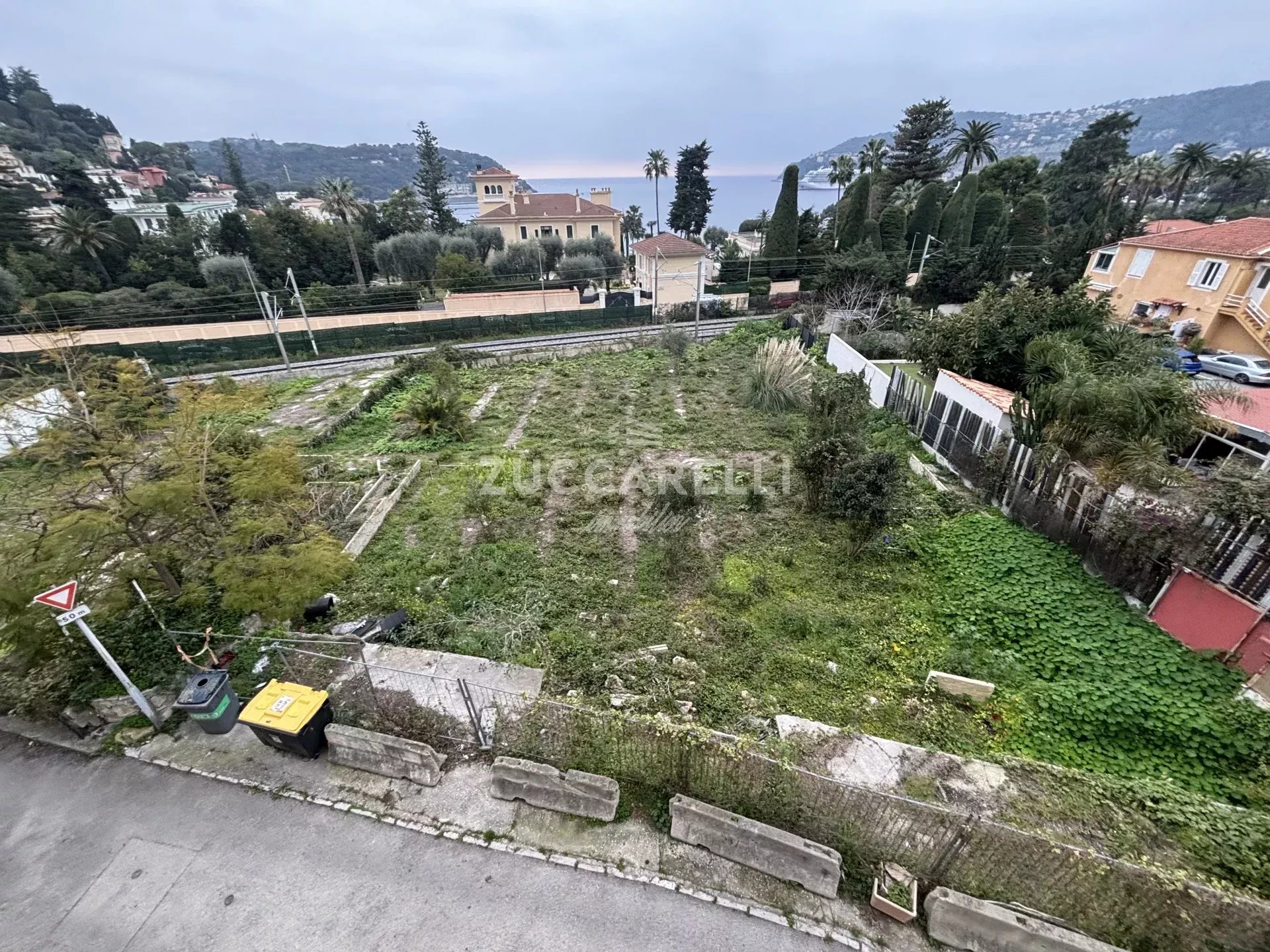 Terrain constructible Villefranche-sur-Mer - Photo 2