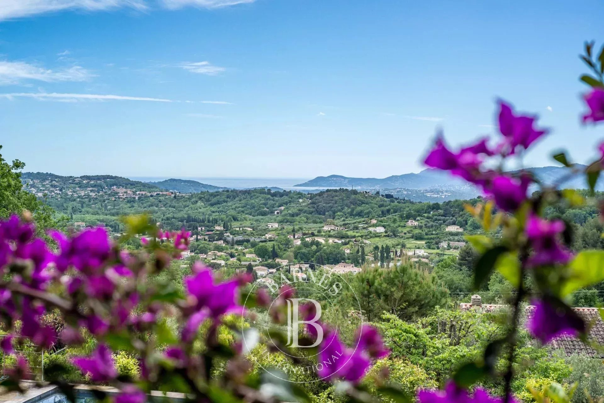 Вилла Châteauneuf-Grasse