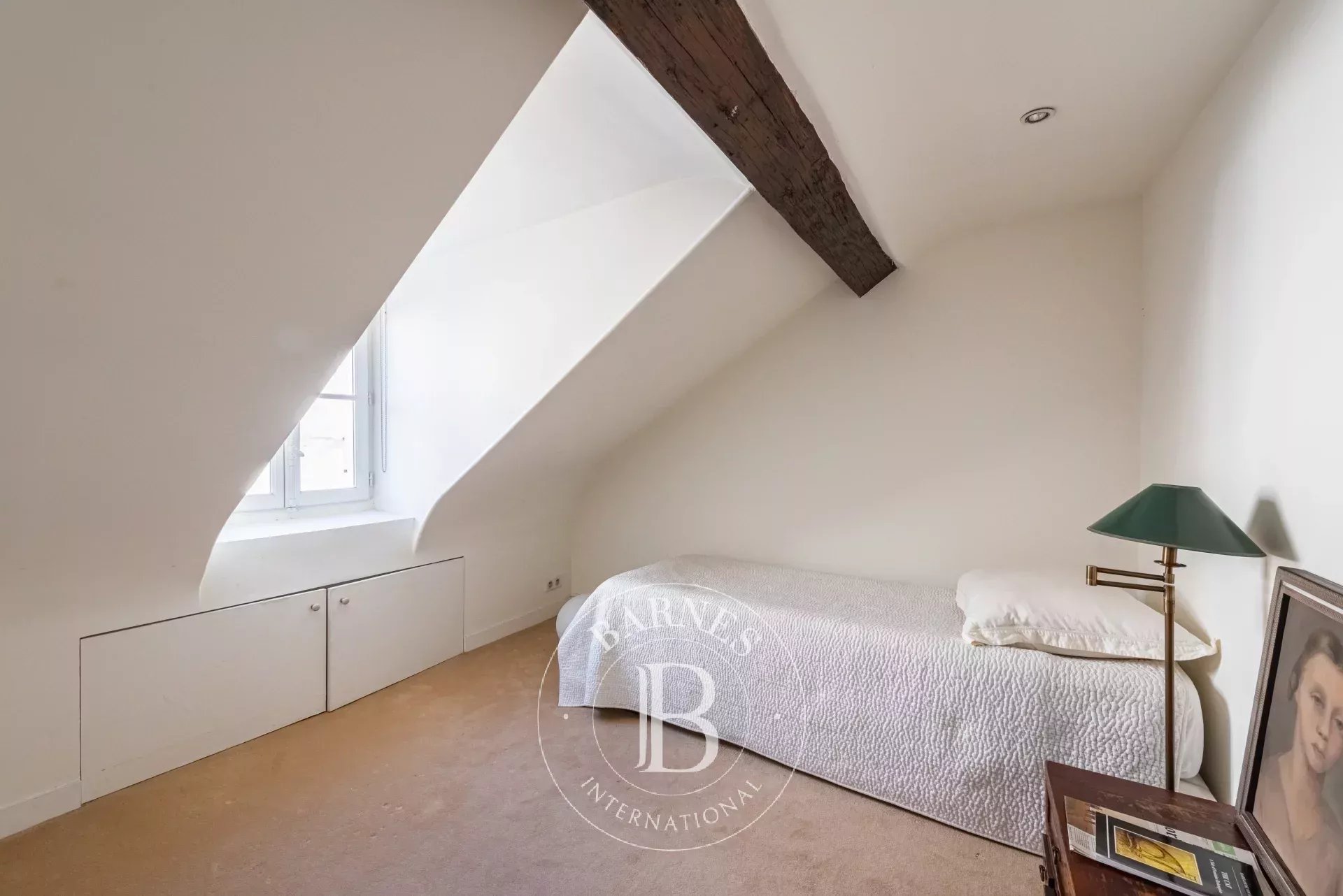 Daire Paris 4ème - picture 15