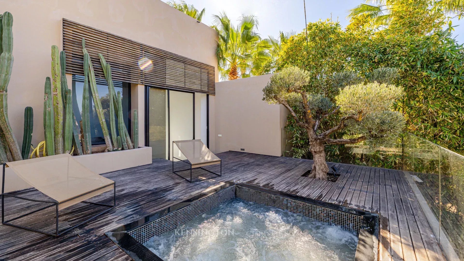 5 Bedroom Villa/Townhouse's Image 30