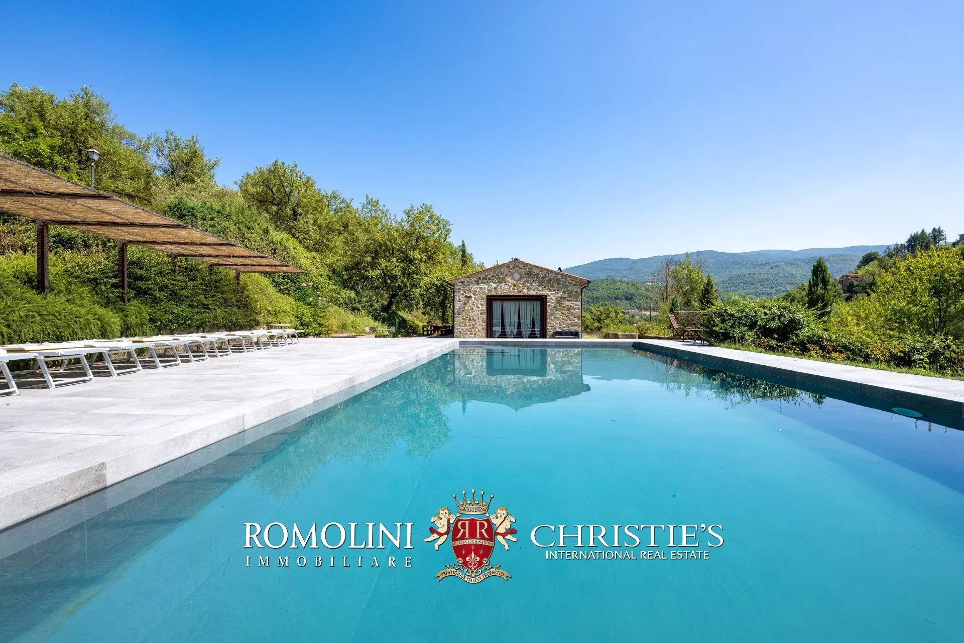 6 Bedroom Villa/Townhouse's Image 28