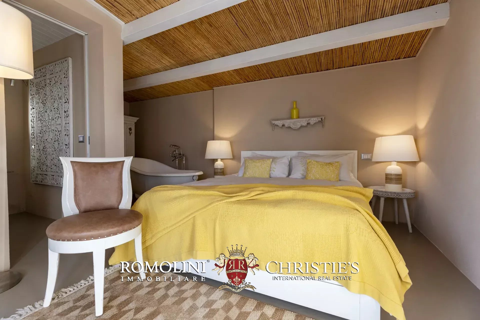 4 Bedroom Villa/Townhouse's Image 84