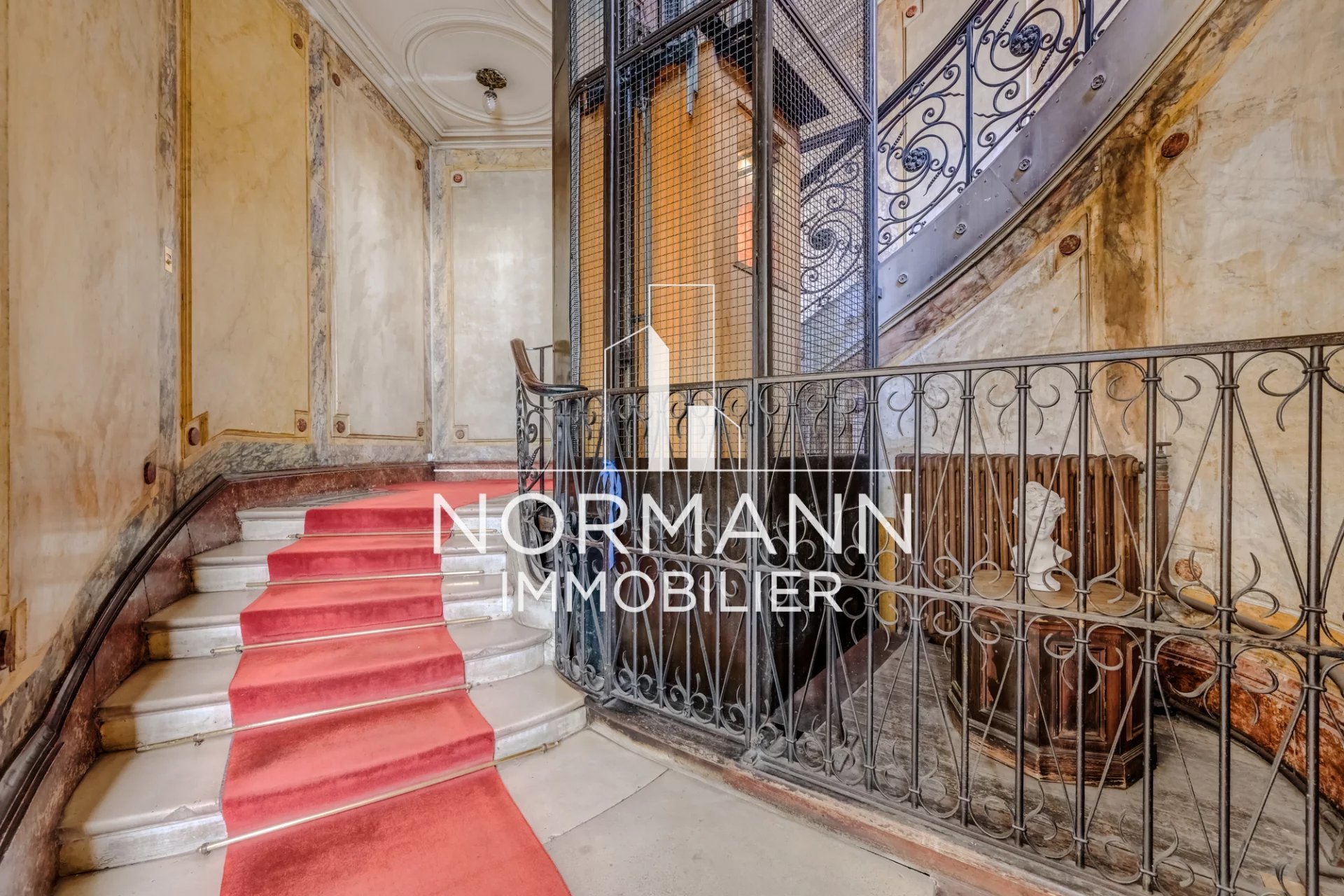 Agence immobilière de 