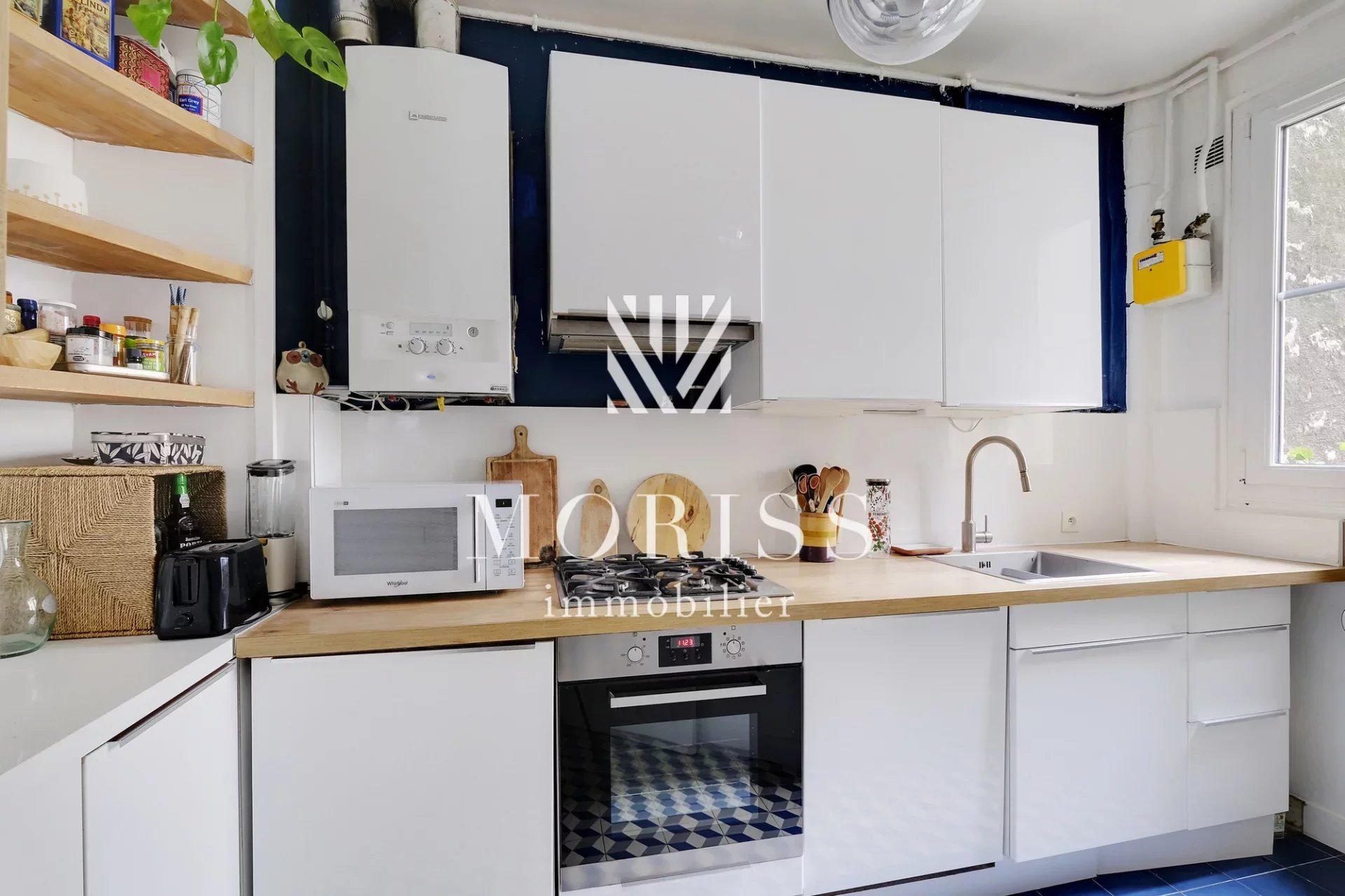 2 PIÈCES - PROCHE MONTMARTRE 75018 - Image Array