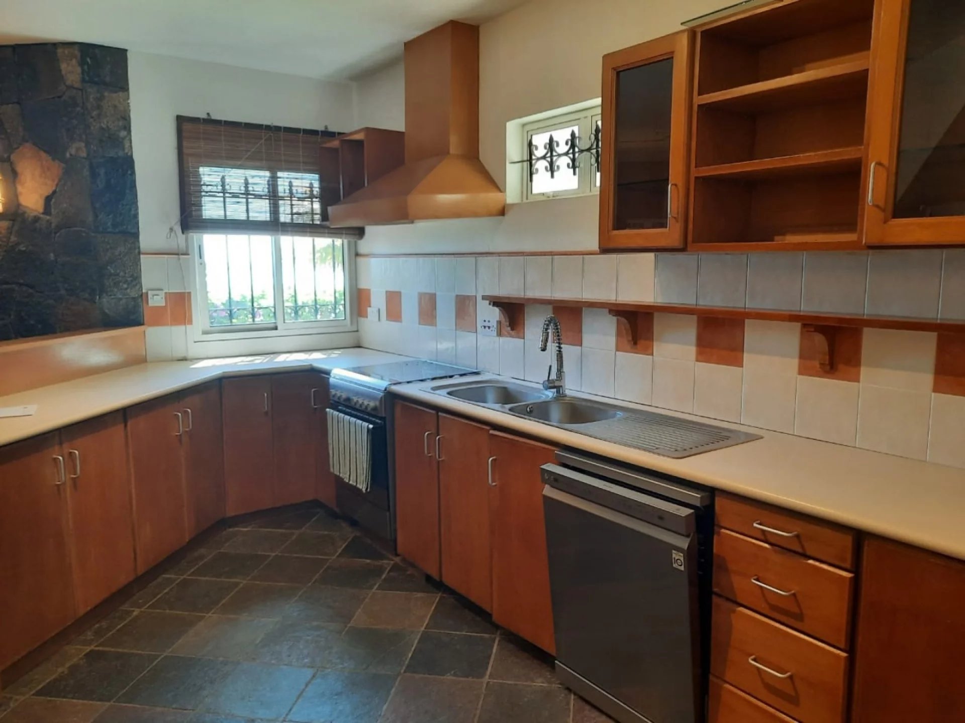 Ev Cap Malheureux - picture 7