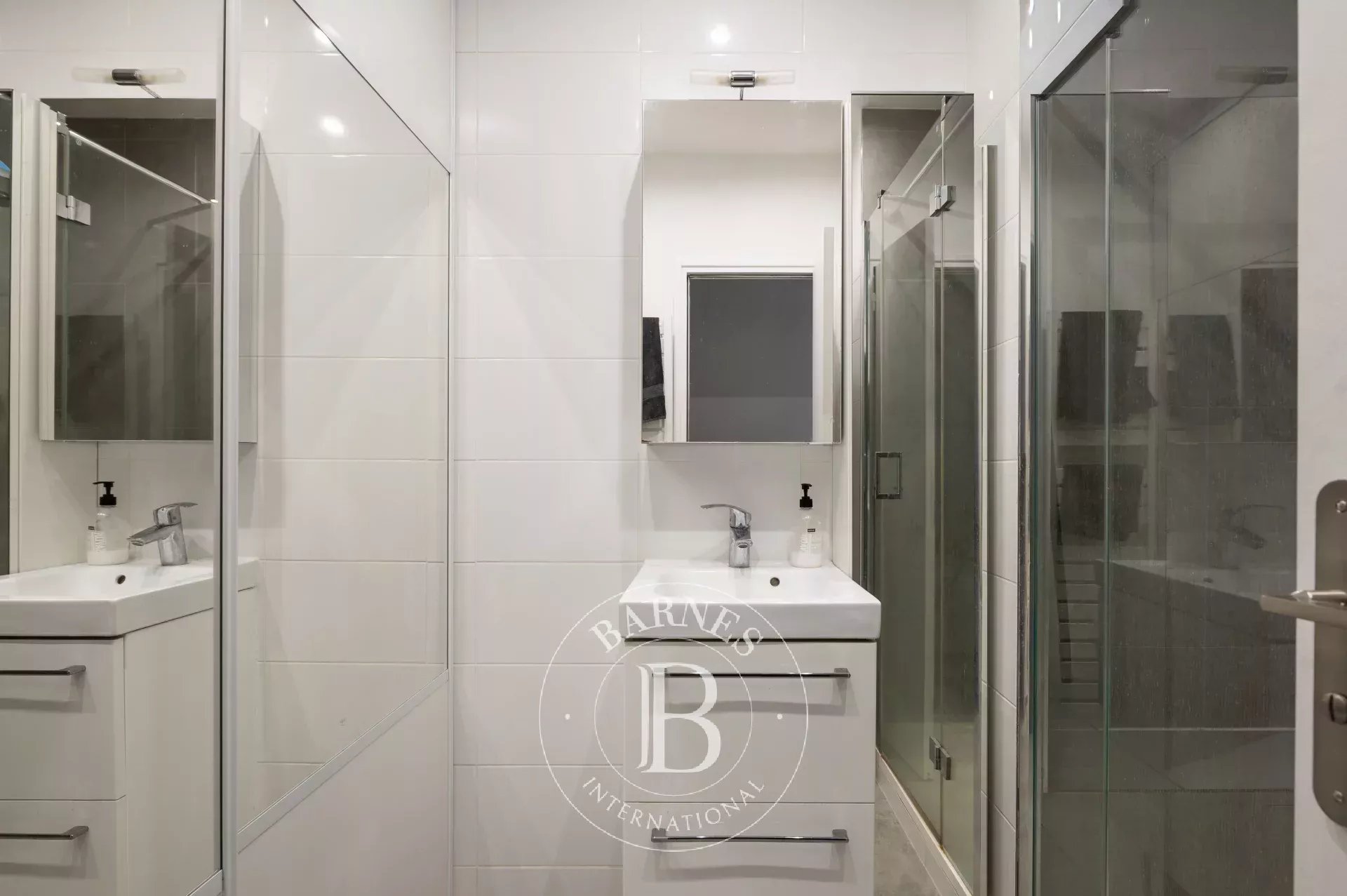 Daire Paris 18ème - picture 9