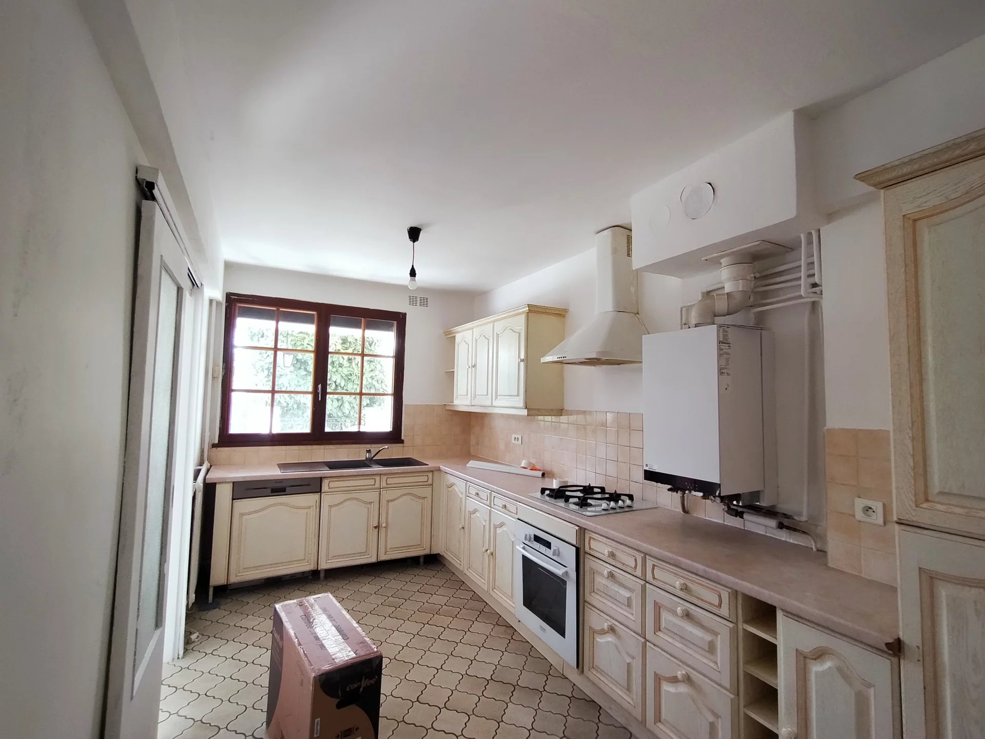 2681592 Location Meyzieu