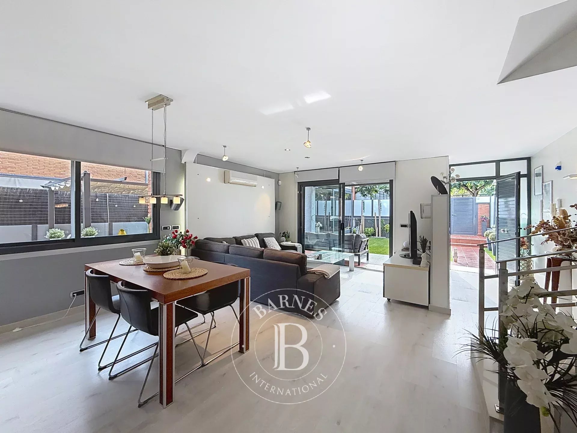 Şehir evi Sant Vicenç de Montalt - picture 5