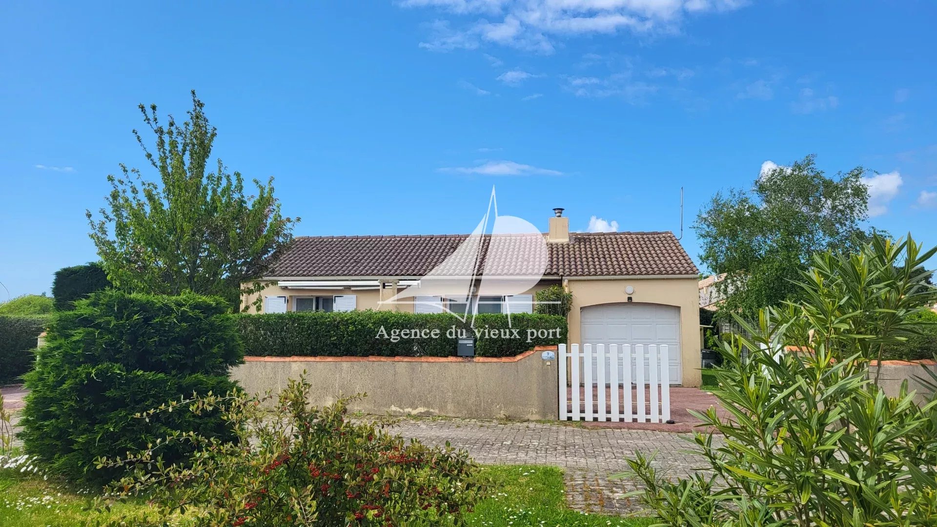 Agence immobilière de 