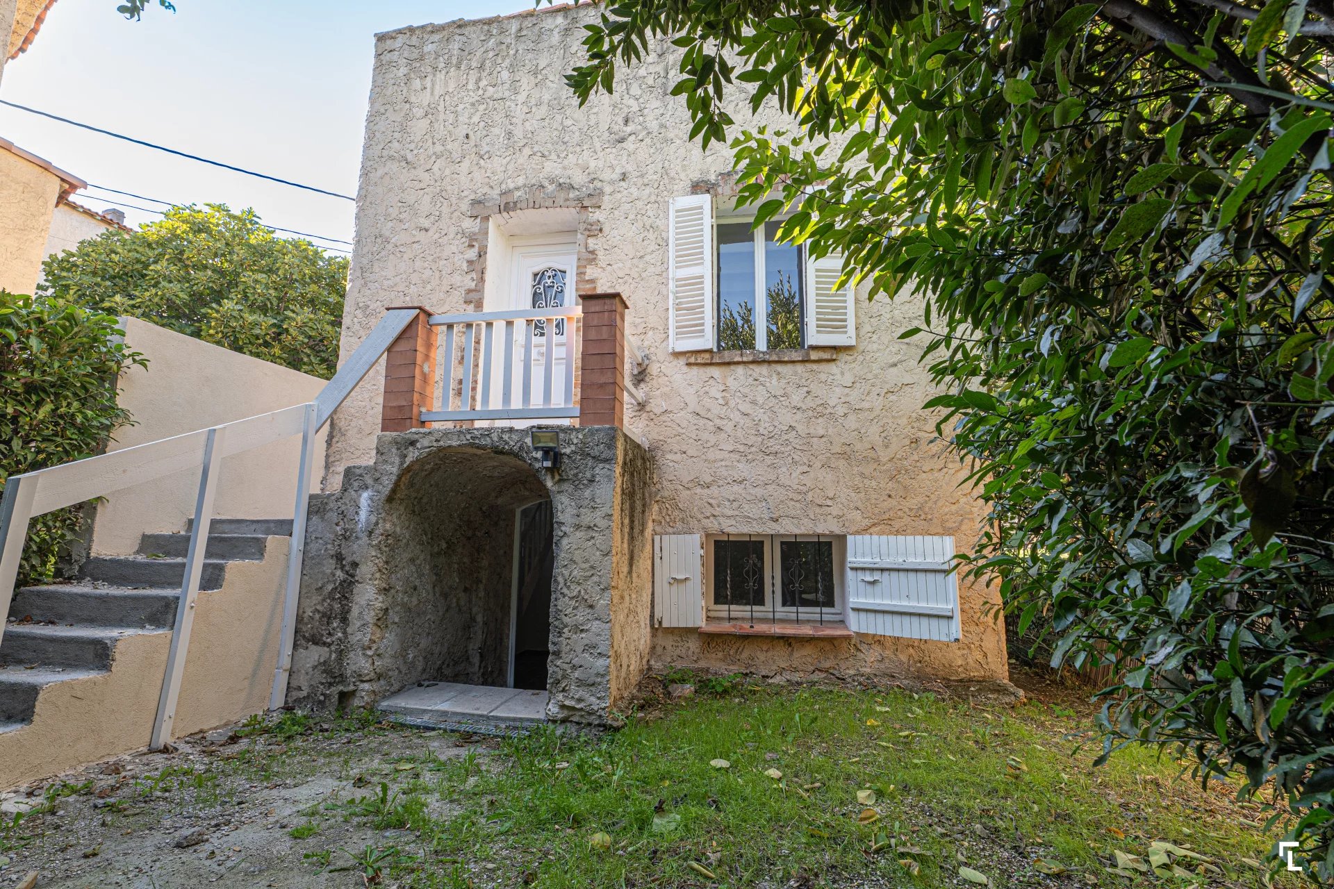 LA PITTORESQUE - Maisonnette T1/2 de 40m² - Parcelle 150m² - 13013 Château-Gombert