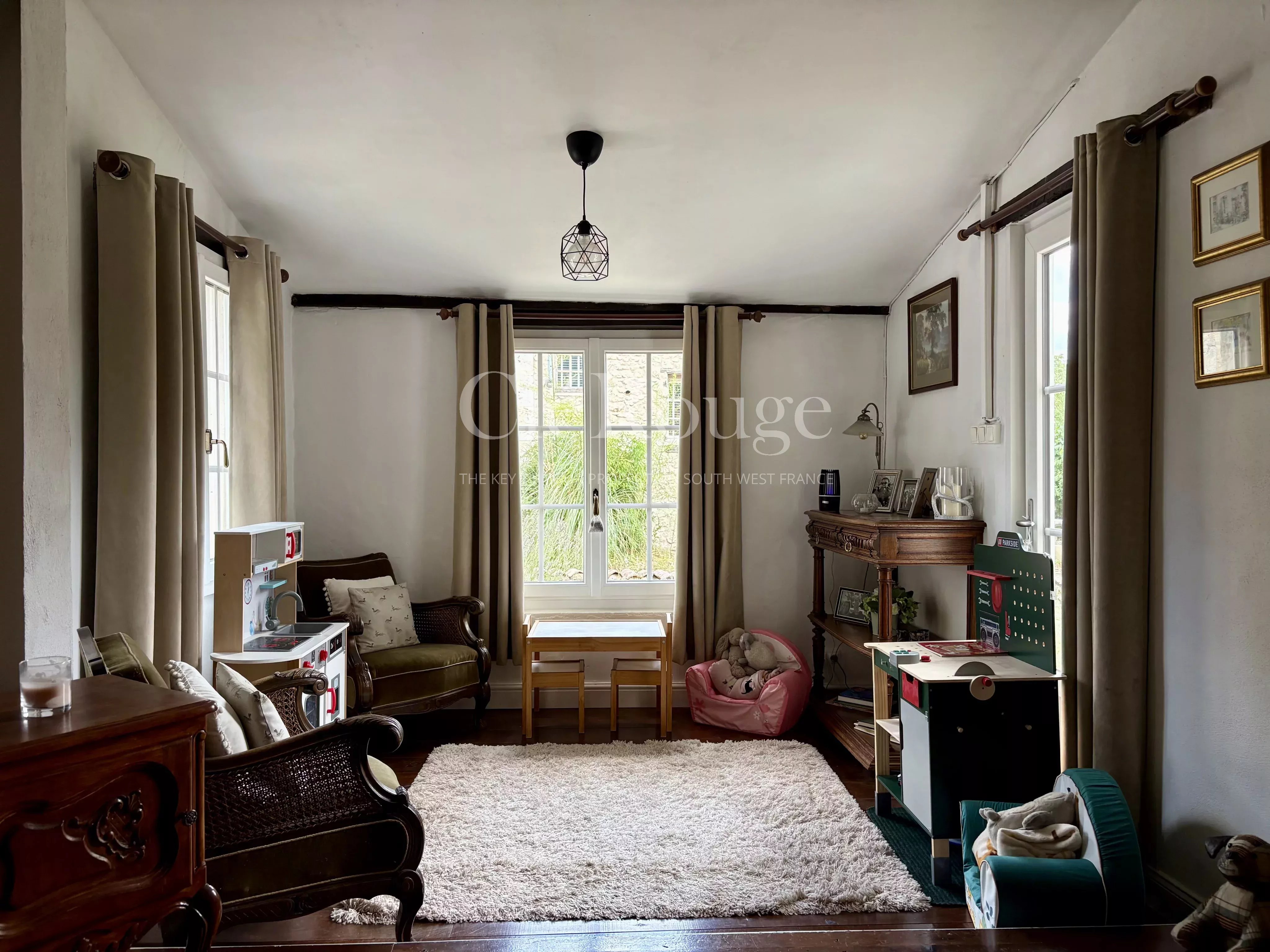 Proche de Duras - Maison en pierre au charme intemporel avec piscine chauffée