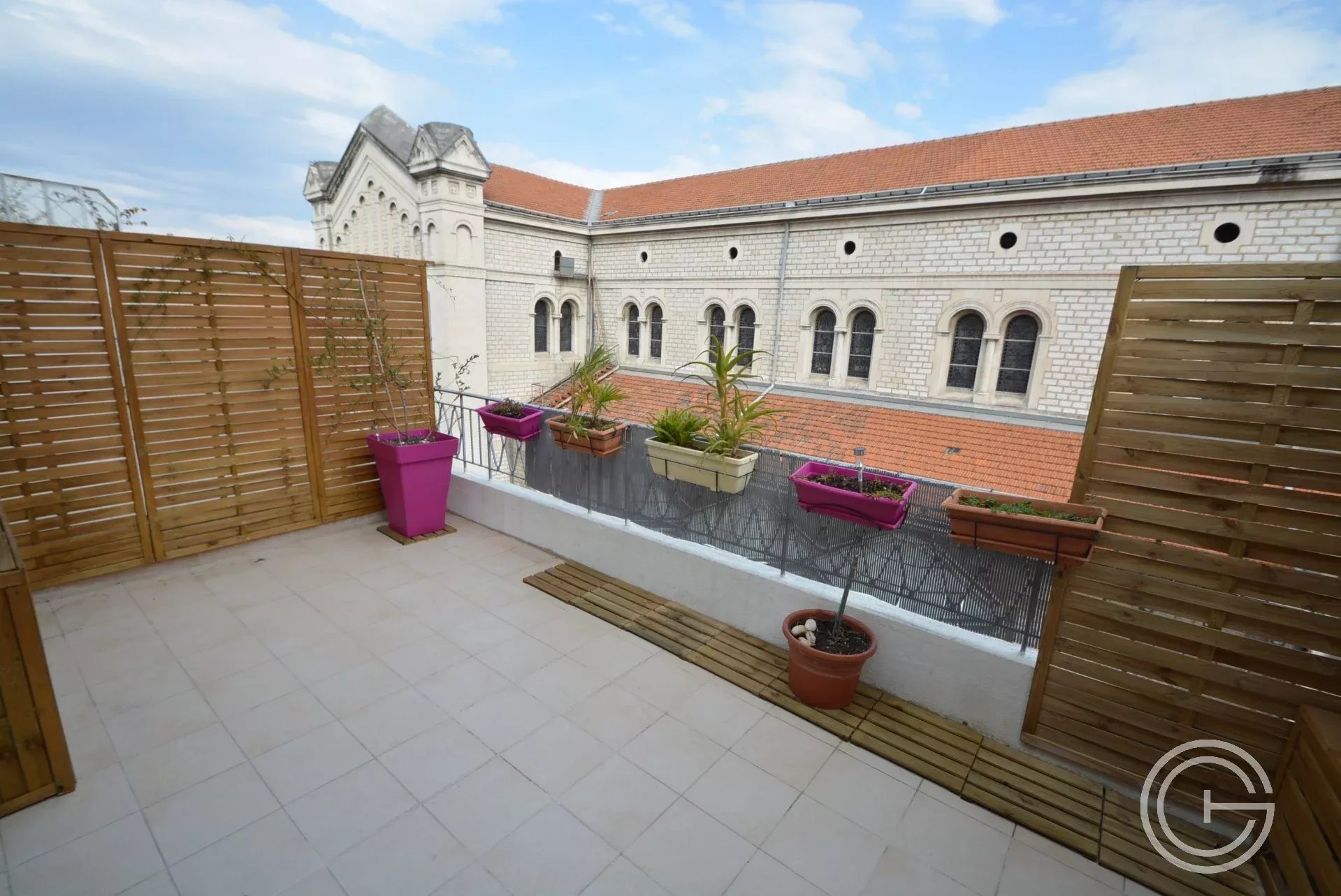 Location Appartement Nice Carré d'or
