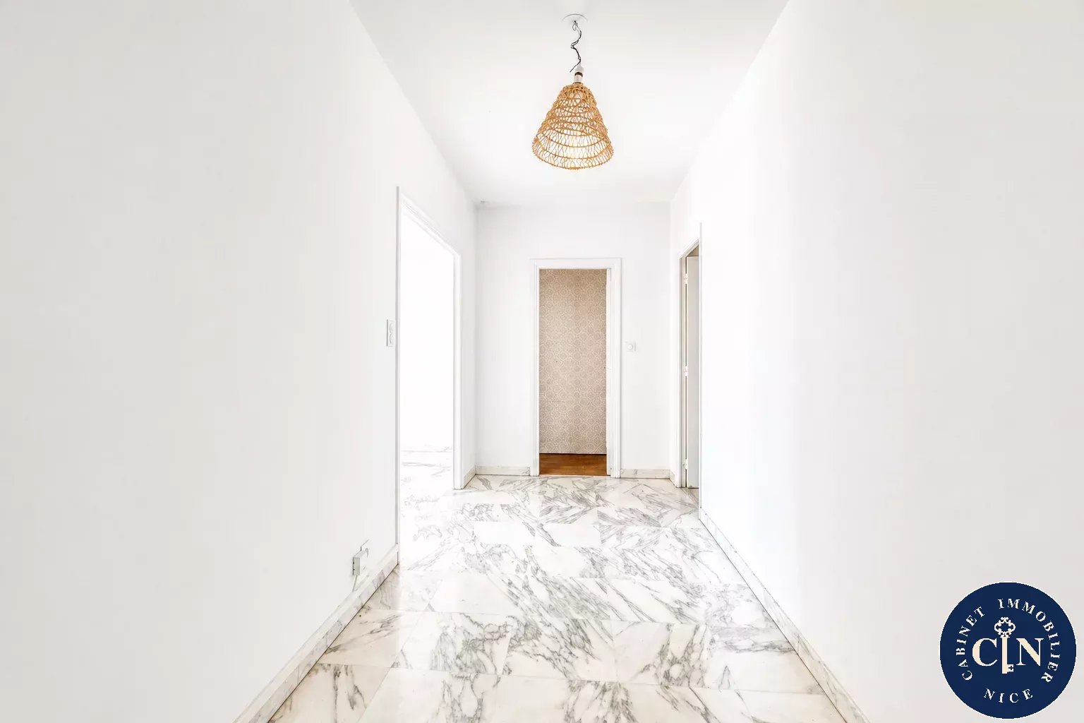 3 pièces 81 m² - Balcon apreçu mer et jardin - Mont Boron — photo 11