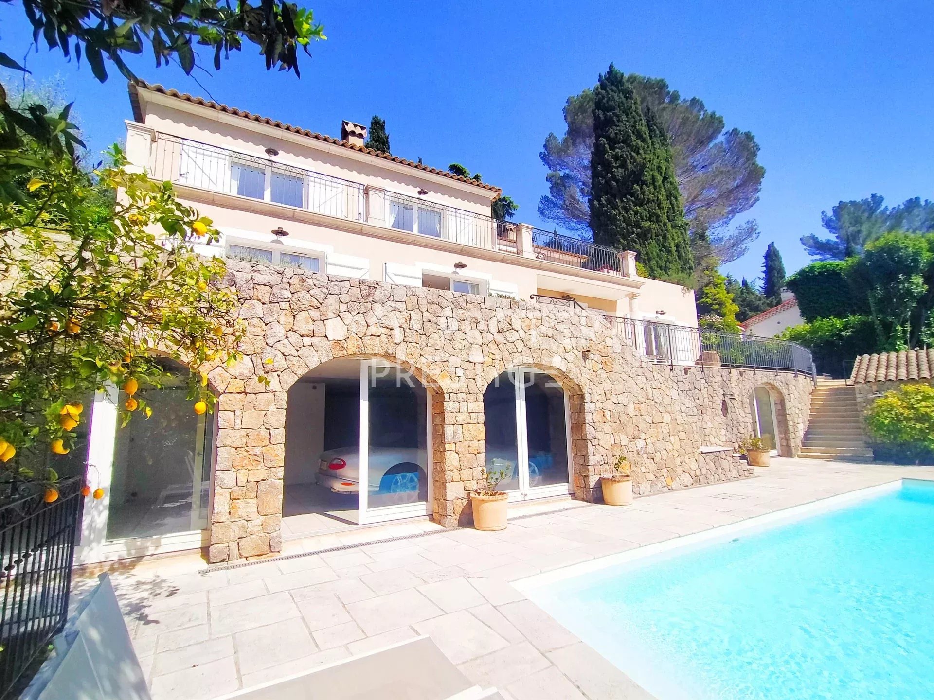 Maison 297 m2 Mougins LA GRANDE BASTIDE