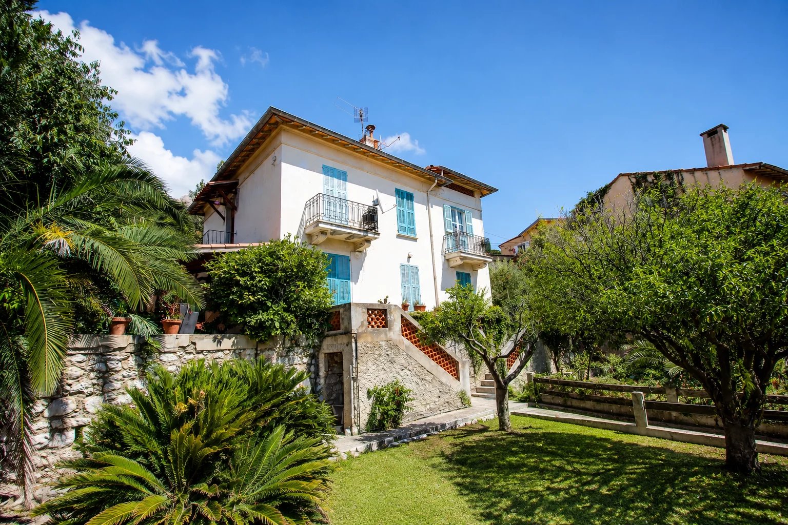 CAP D'AIL "CENTRE" - VILLA 170M² | TERRAIN 1380M² | VUE MER | EXTENSION POSSIBLE