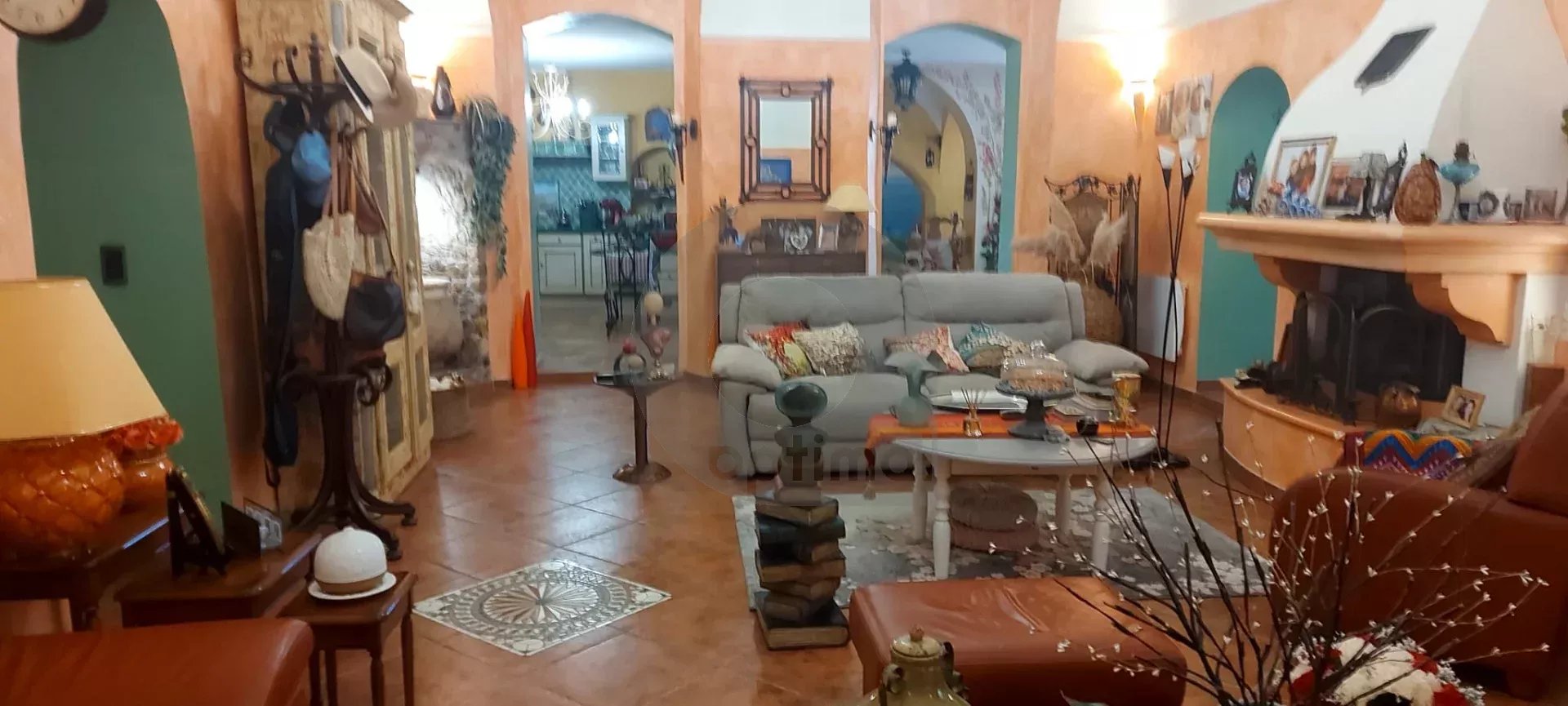 GRAND APPARTEMENT GORBIO HABITAT DE VILLAGE ATYPIQUE