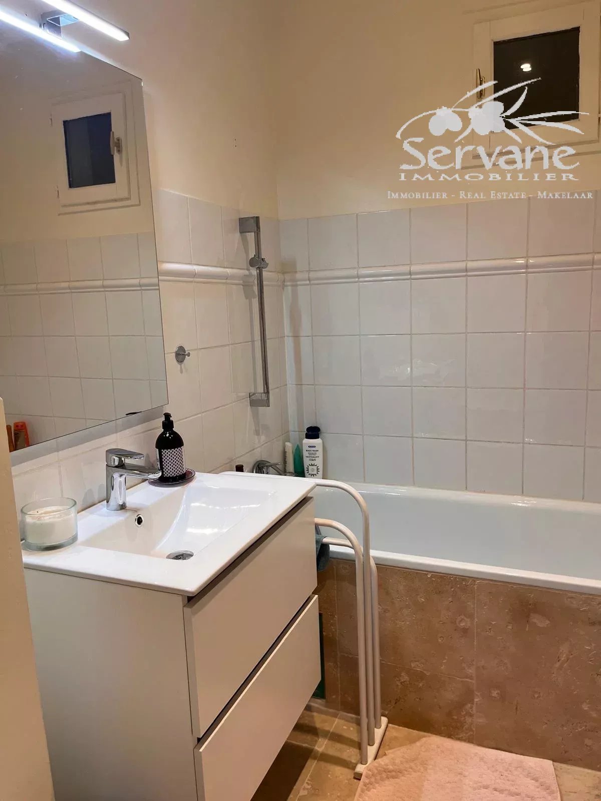 NICE VILLA 2 BEDROOMS WITH POOL  5 ROOMS