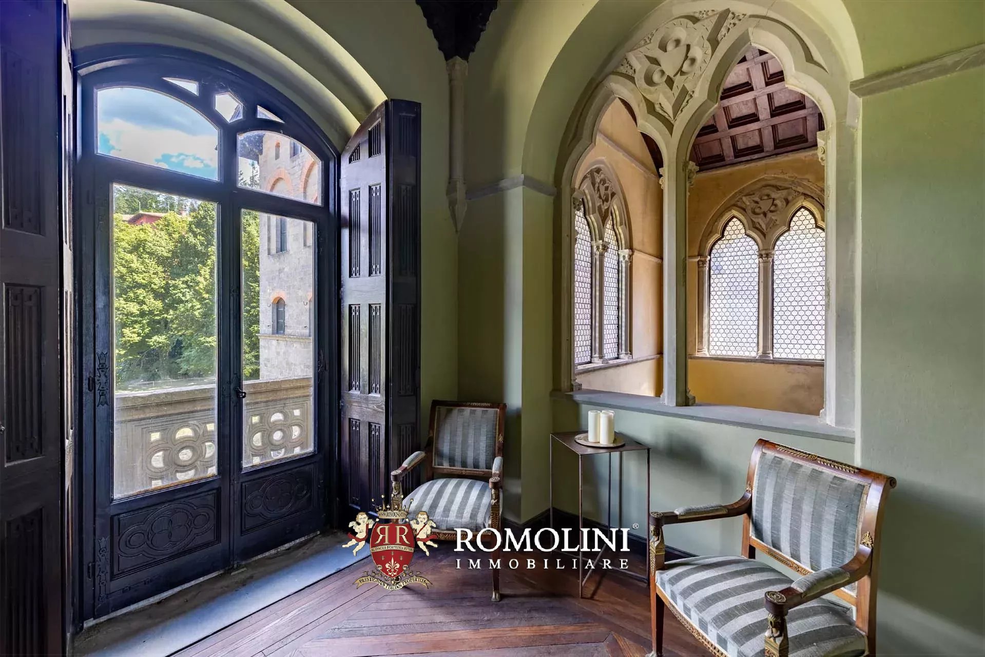 35 Bedroom Chateau's Image 60