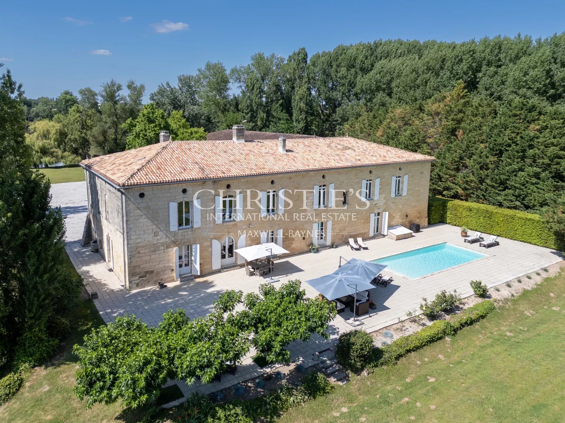 5 Bedroom Villa/Townhouse's Image 19