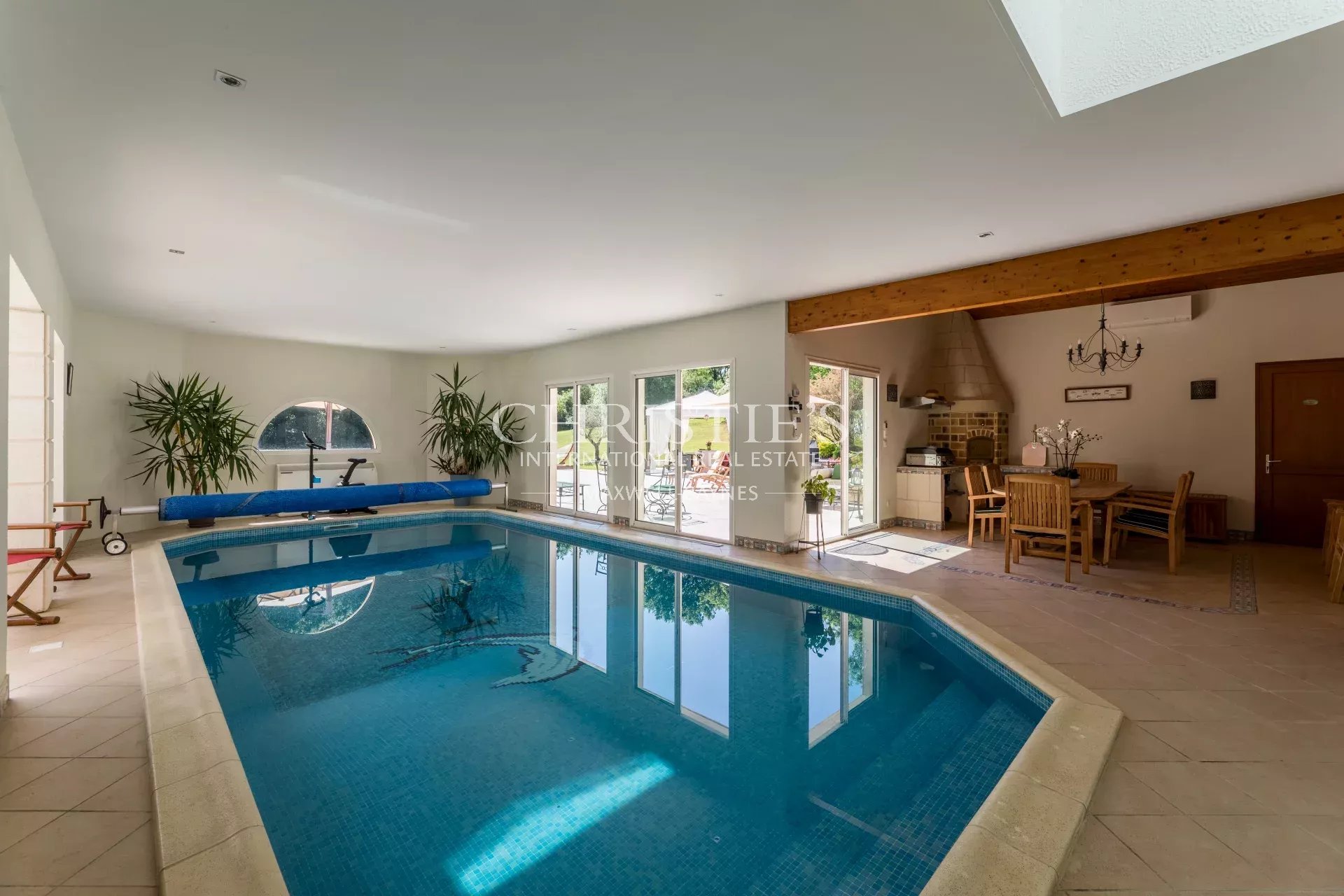 4 Bedroom Villa/Townhouse's Image 11