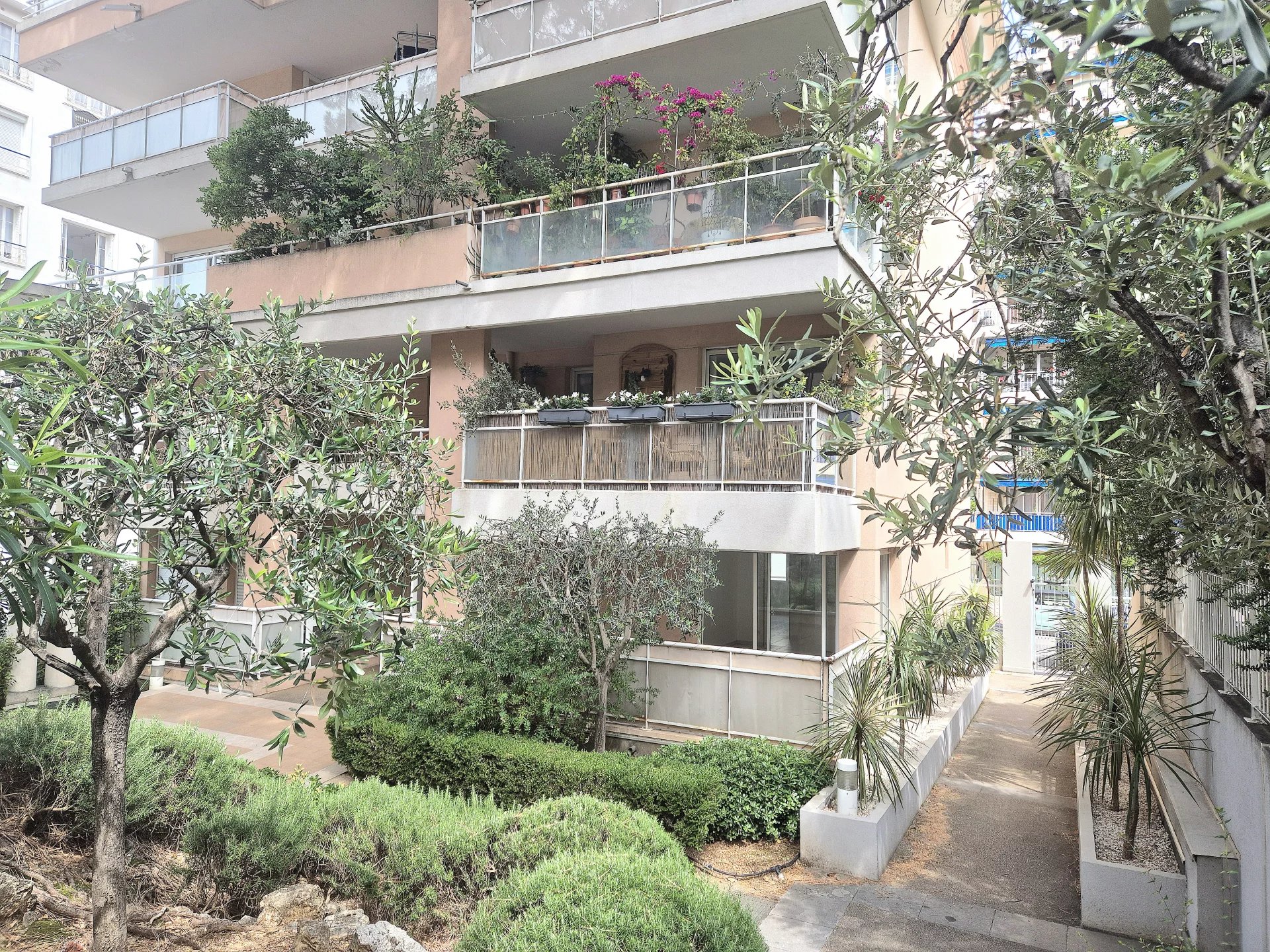 Sale Apartment Cannes Anglais