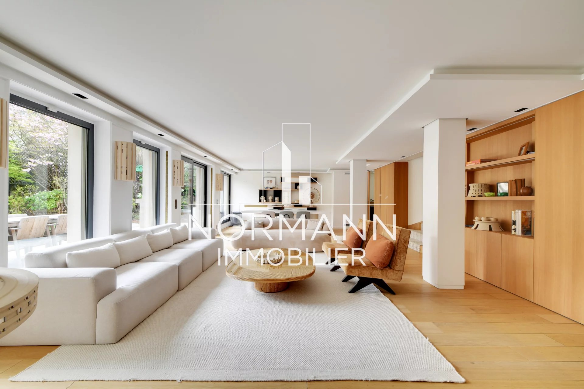 Agence immobilière de 