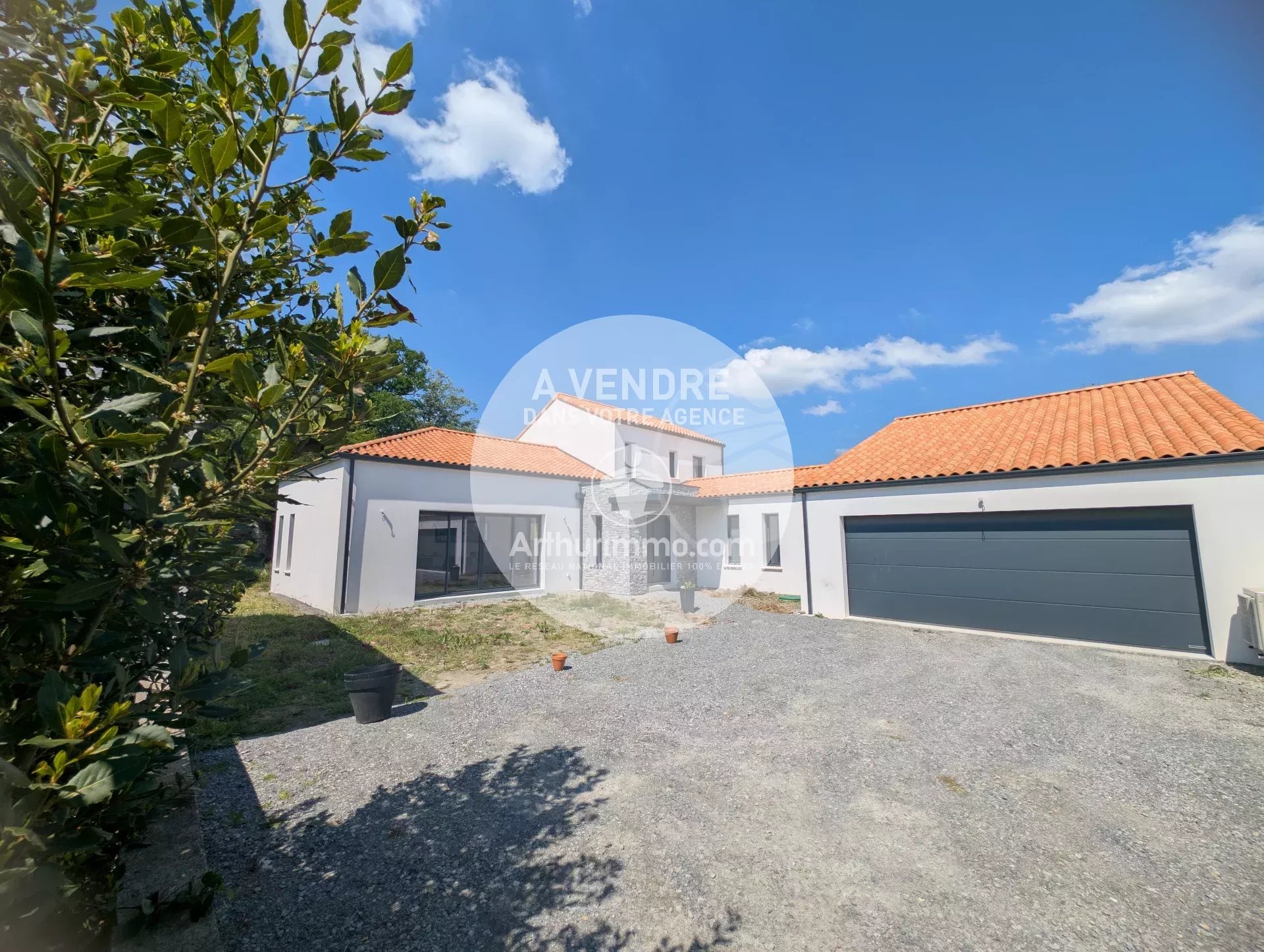 Grande Maison Neuve 4 Chambres