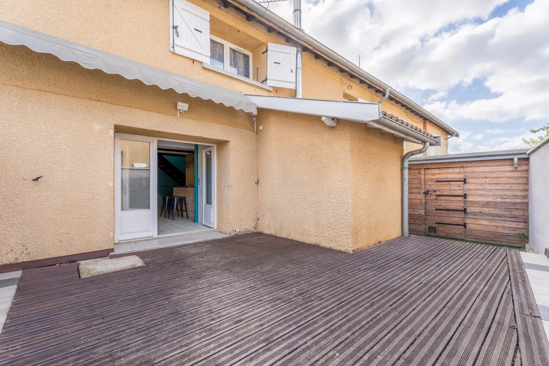 Agence immobilière de 