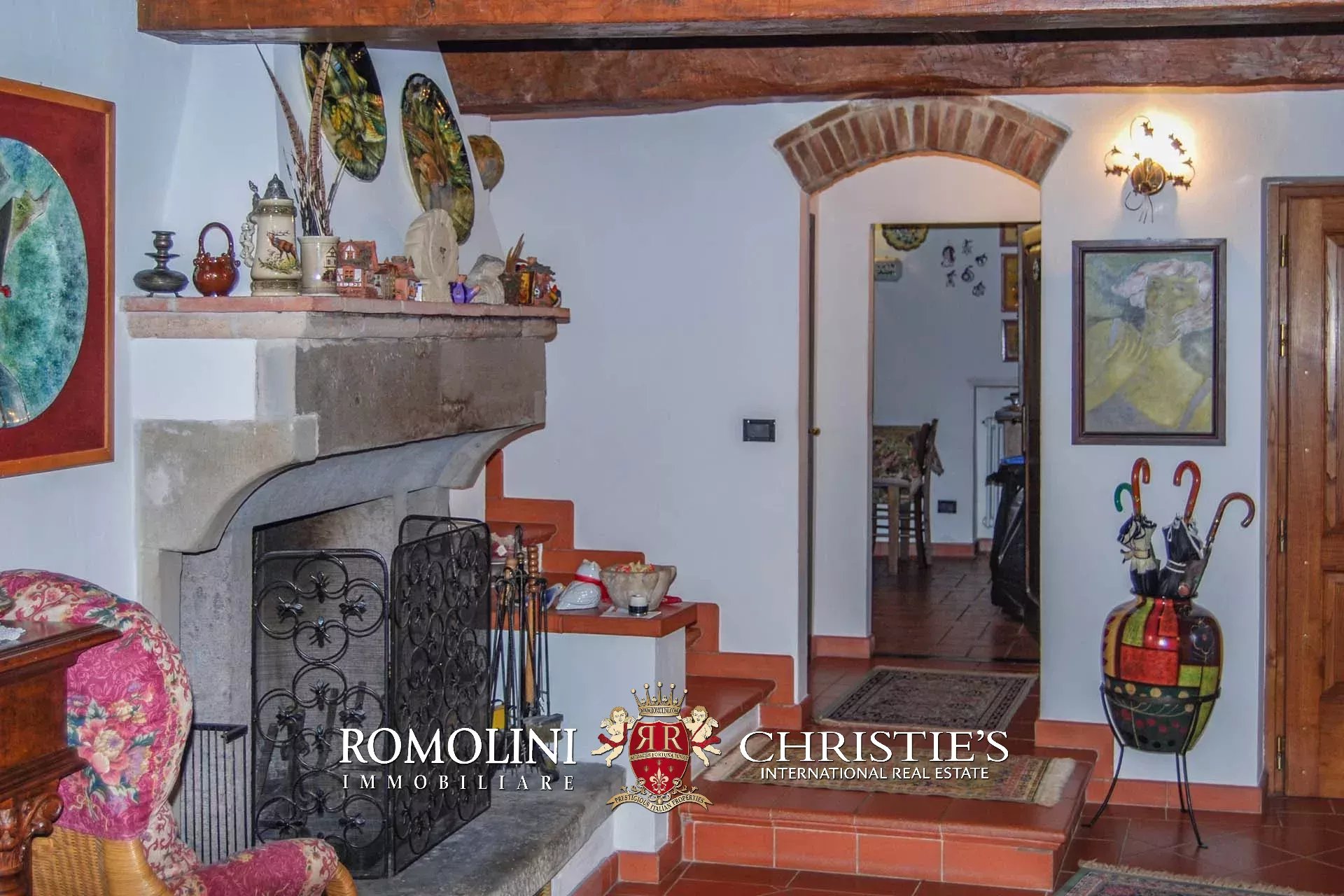 10 Bedroom Villa/Townhouse's Image 33