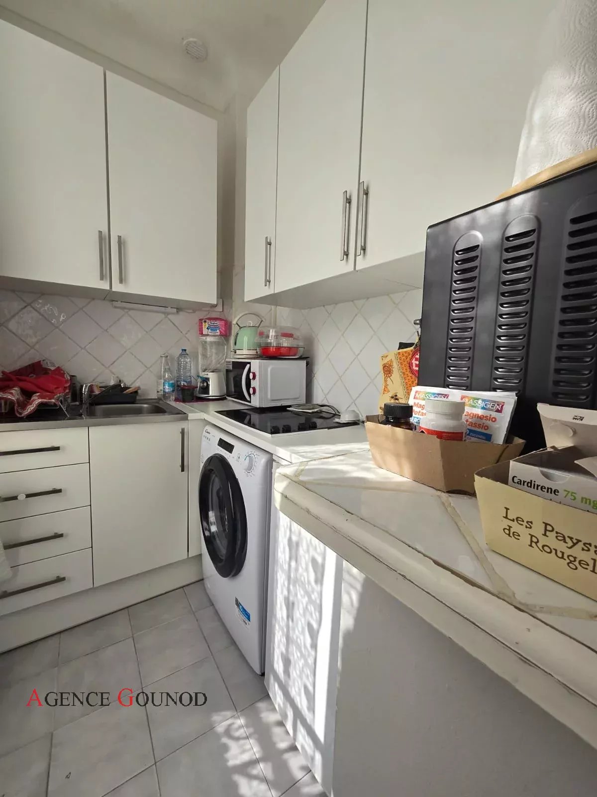 Appartement  - 2 pièces  - 29.21 m2 -  222 000 € - À vendre
