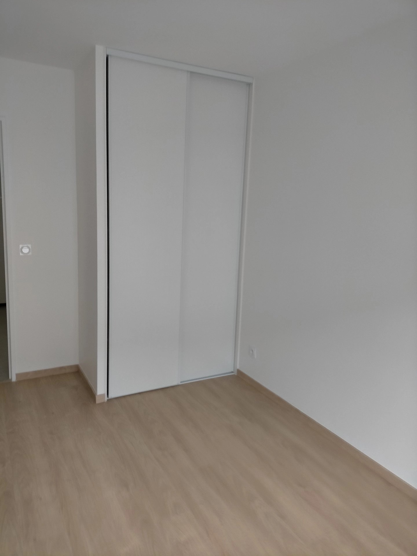 4257944 Location Villeurbanne