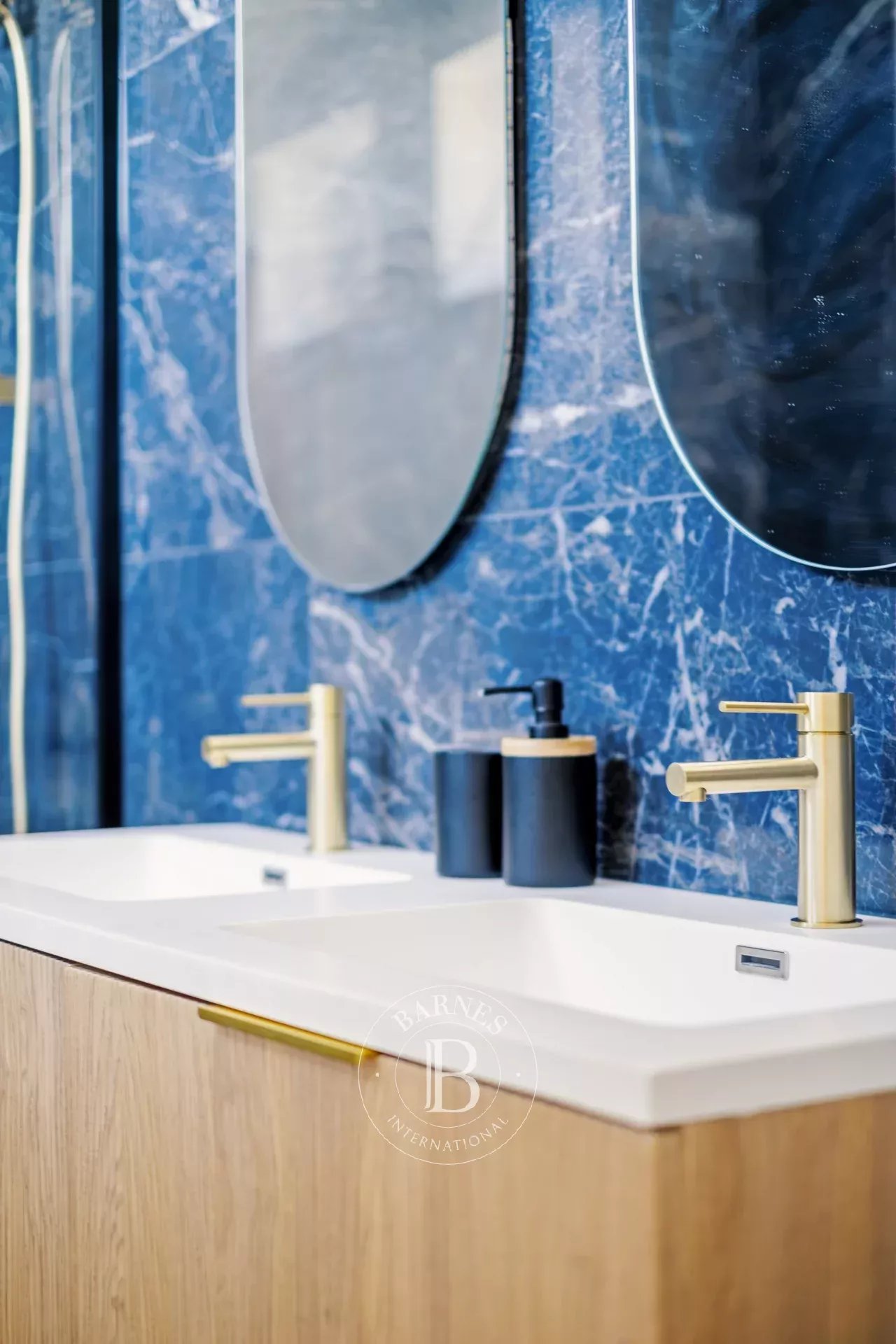 Daire Bordeaux - picture 11